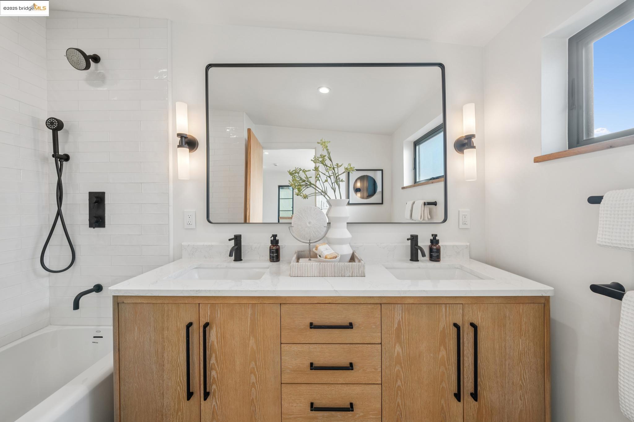 1516 A Blake St, Berkeley