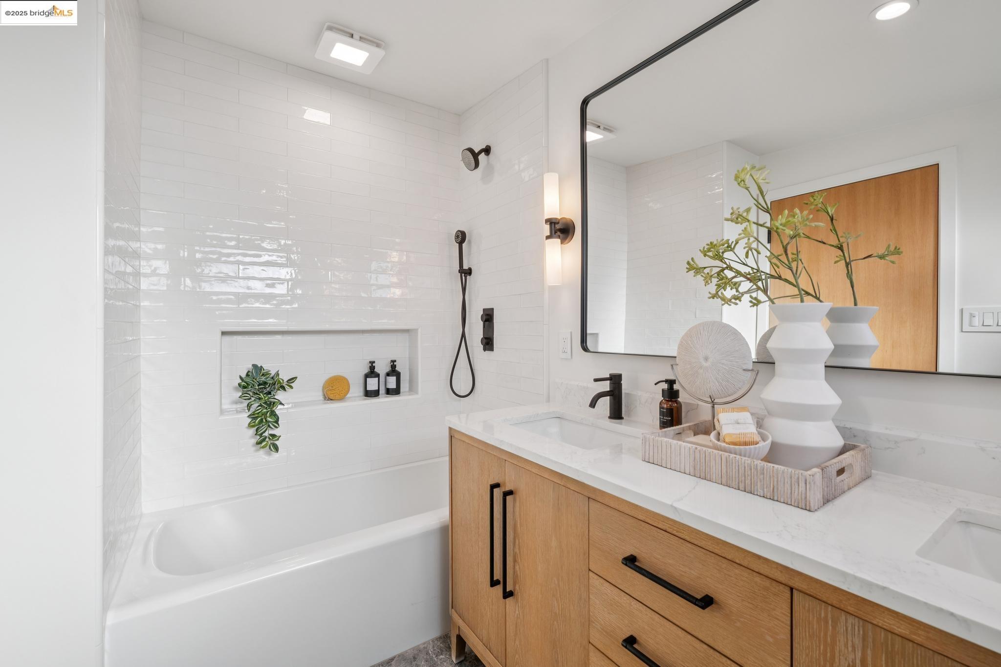 1516 A Blake St, Berkeley