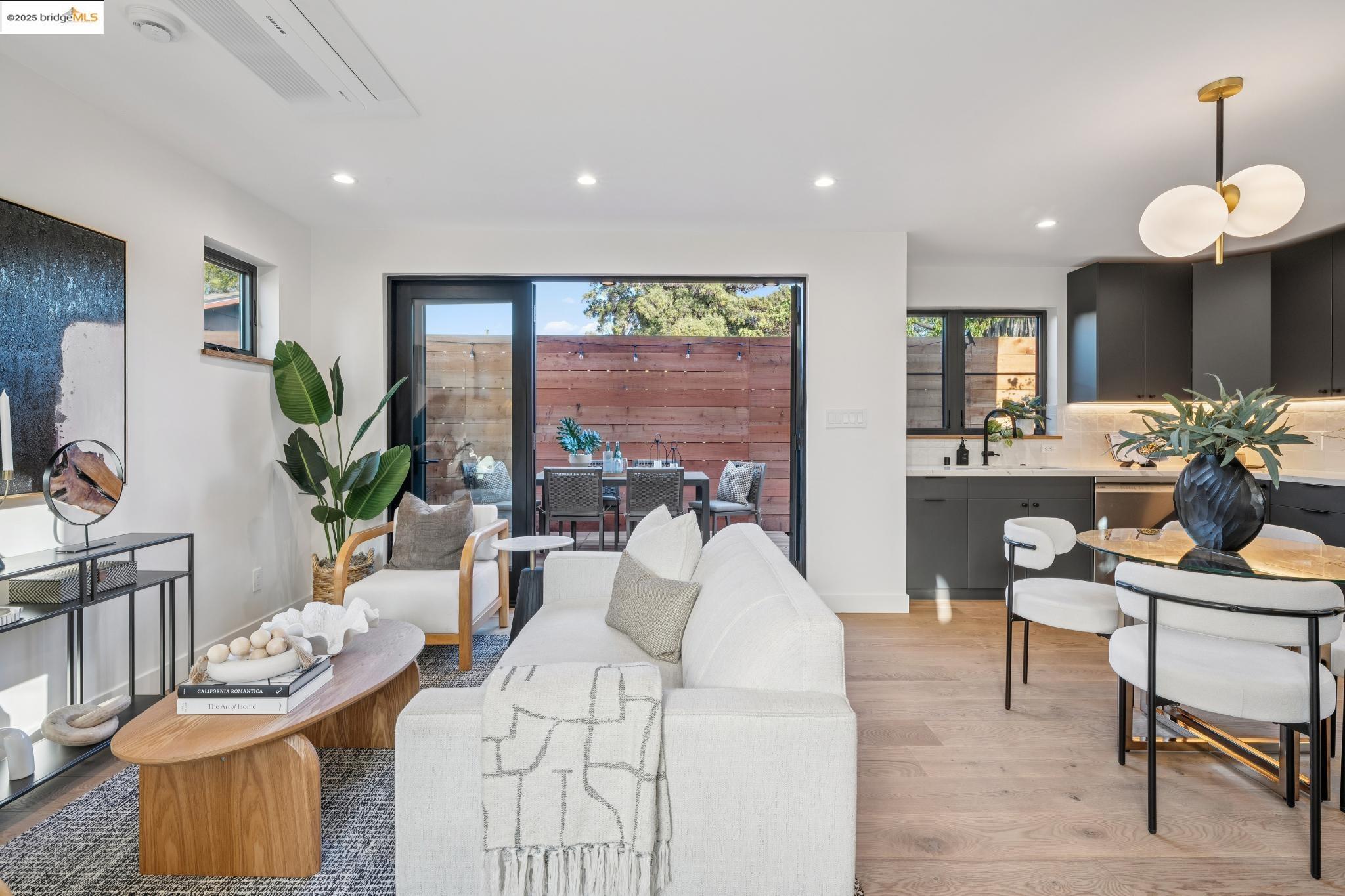 1516 A Blake St, Berkeley