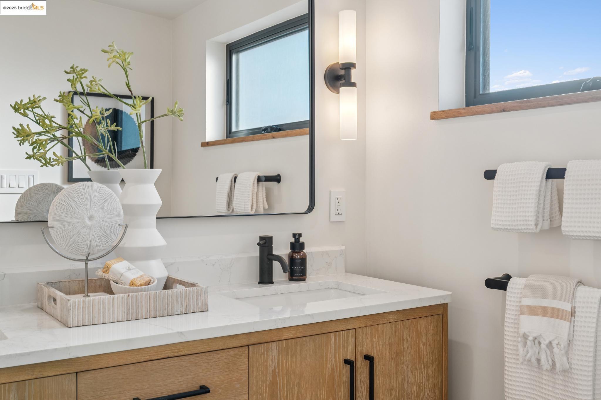 1516 A Blake St, Berkeley