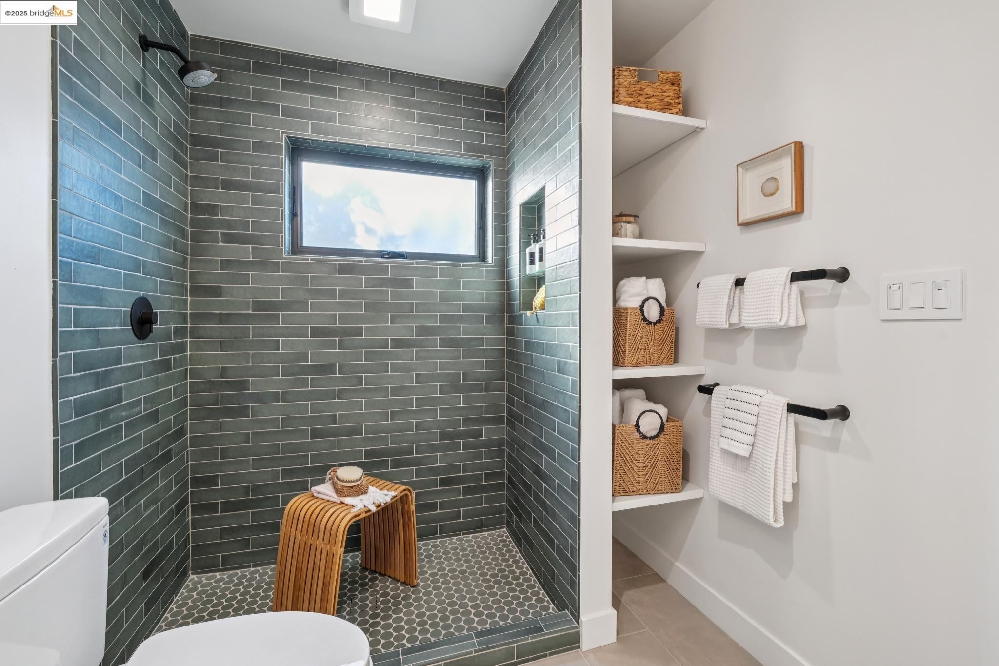 1516 A Blake St, Berkeley