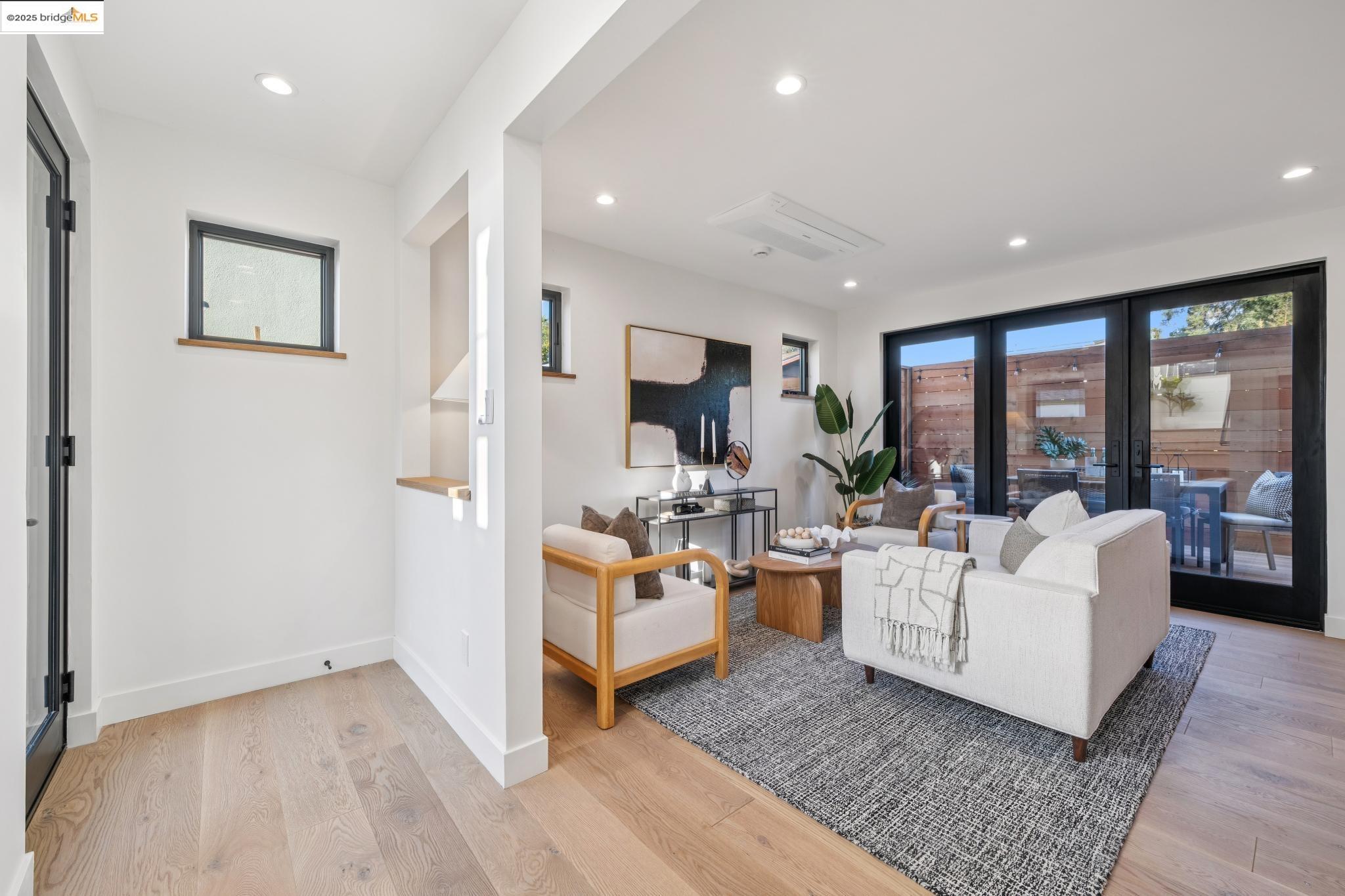 1516 A Blake St, Berkeley