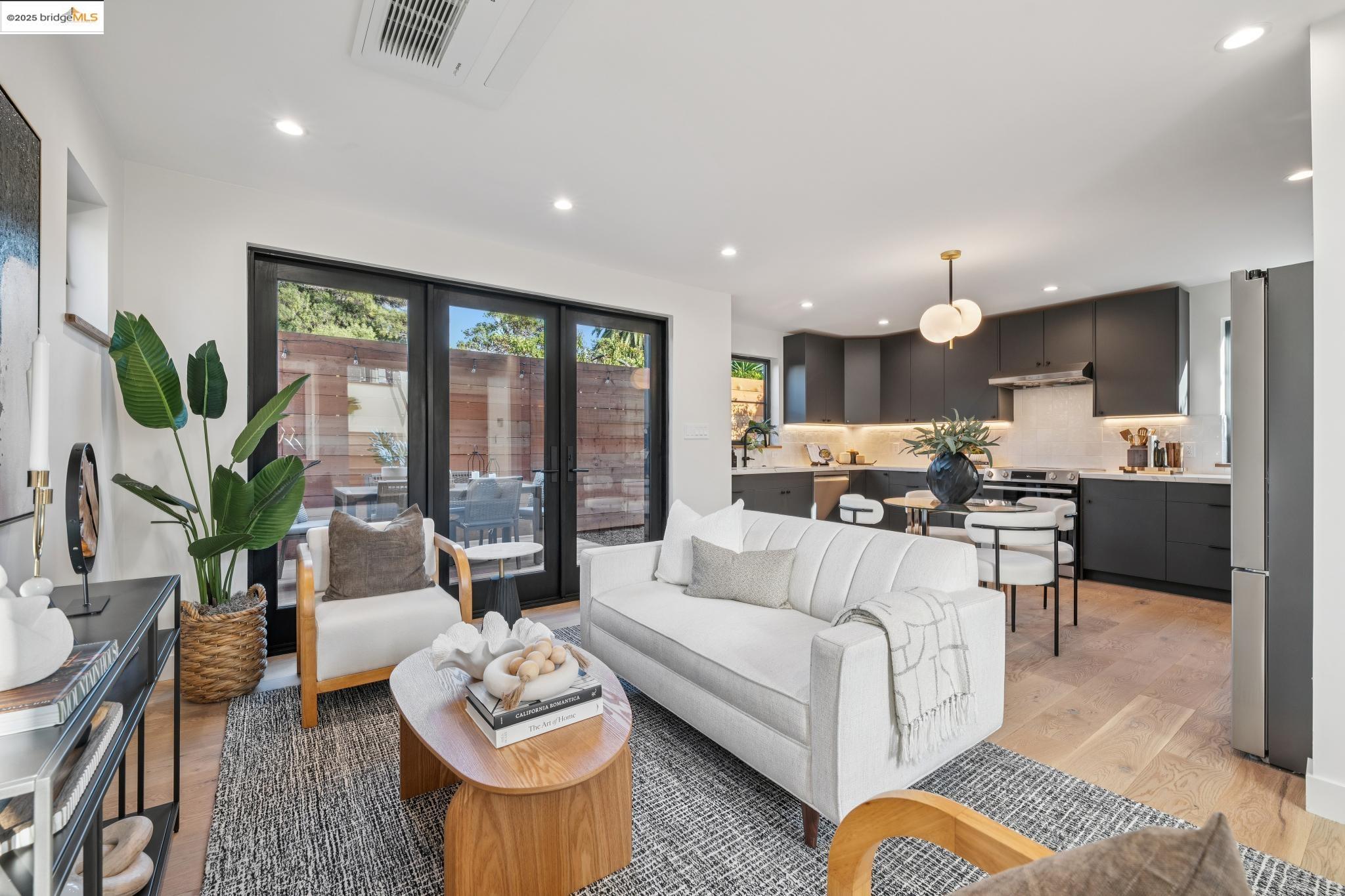 1516 A Blake St, Berkeley