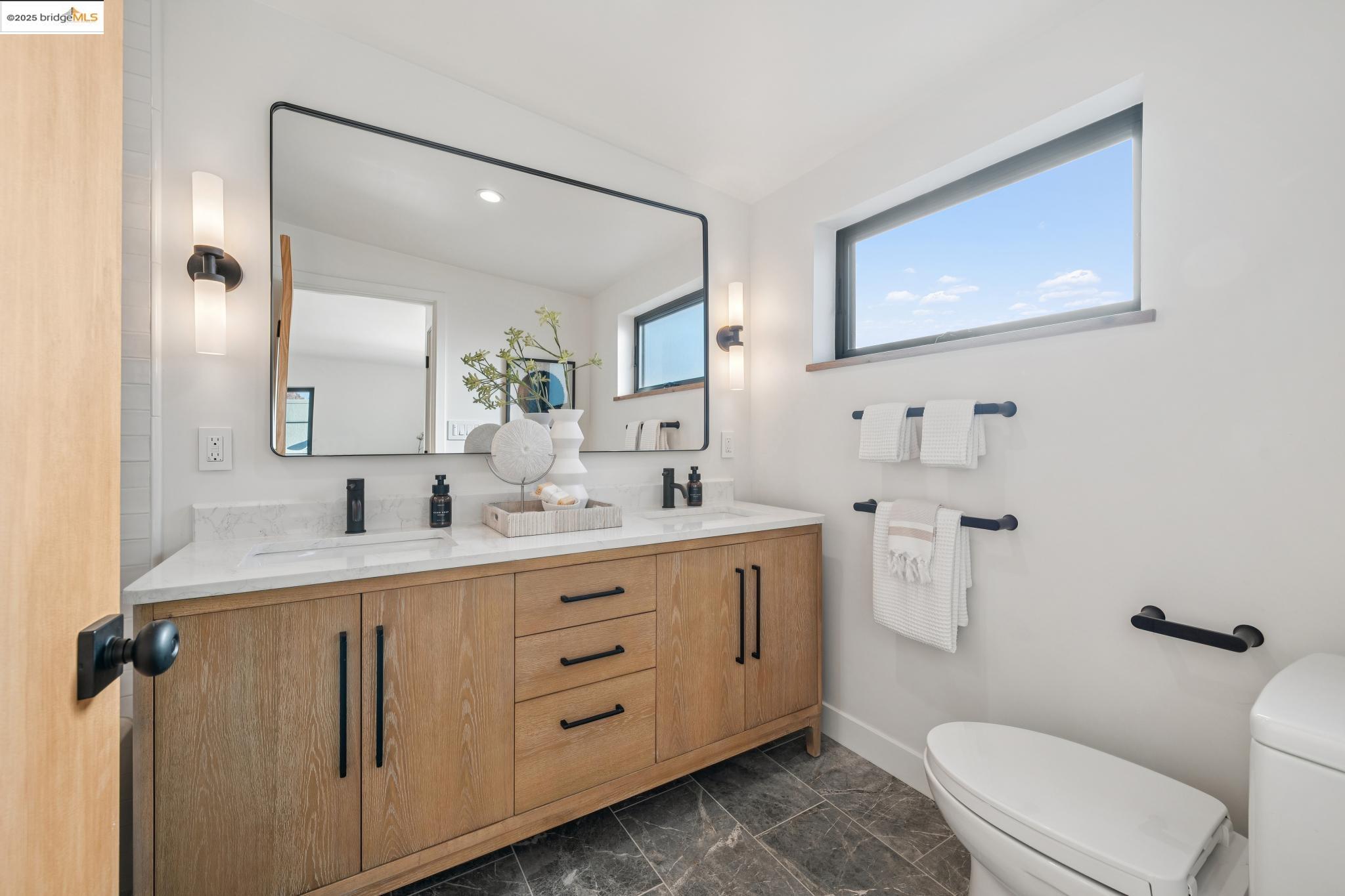 1516 Blake St # A, Berkeley Unit: A