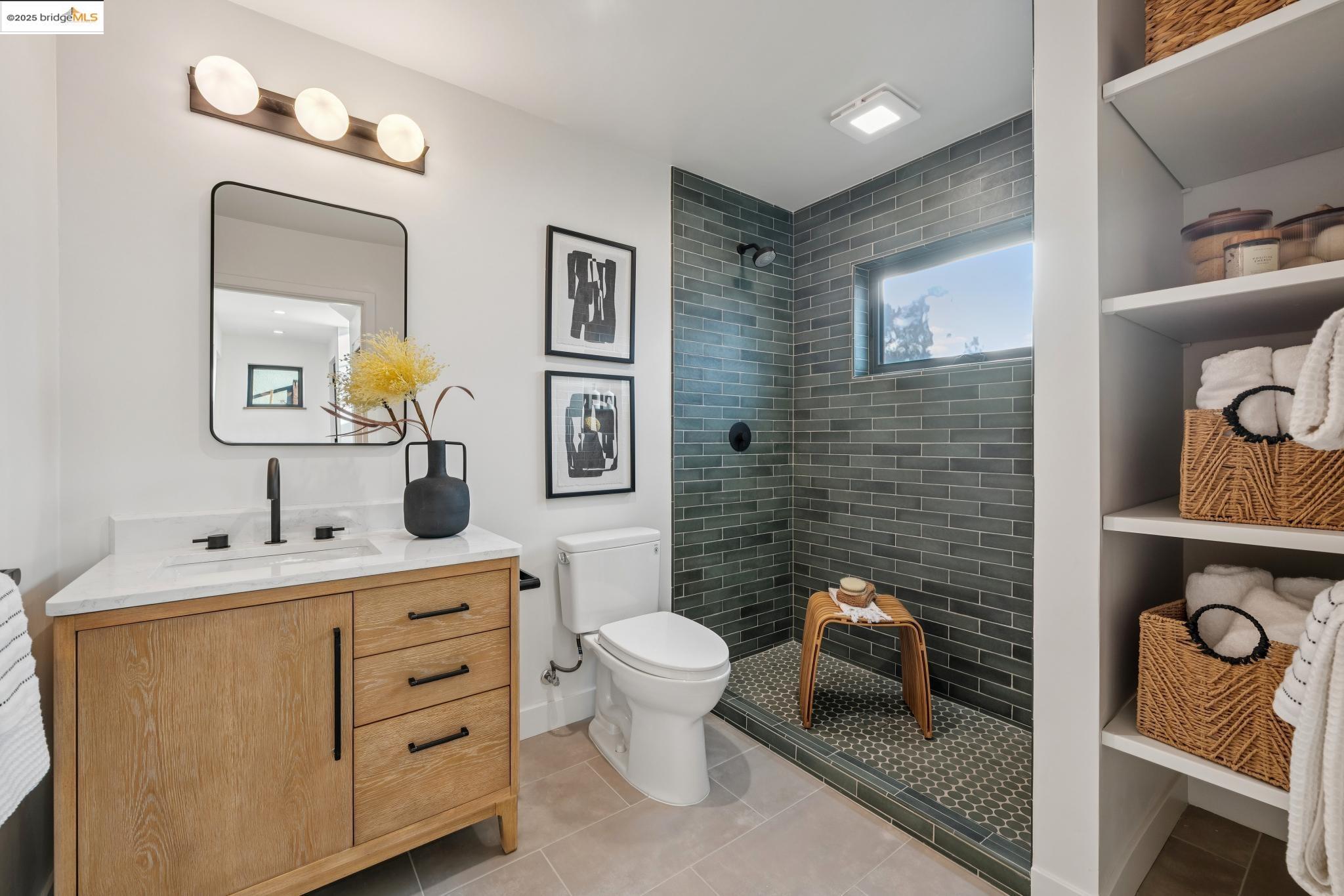 1516 Blake St # A, Berkeley Unit: A