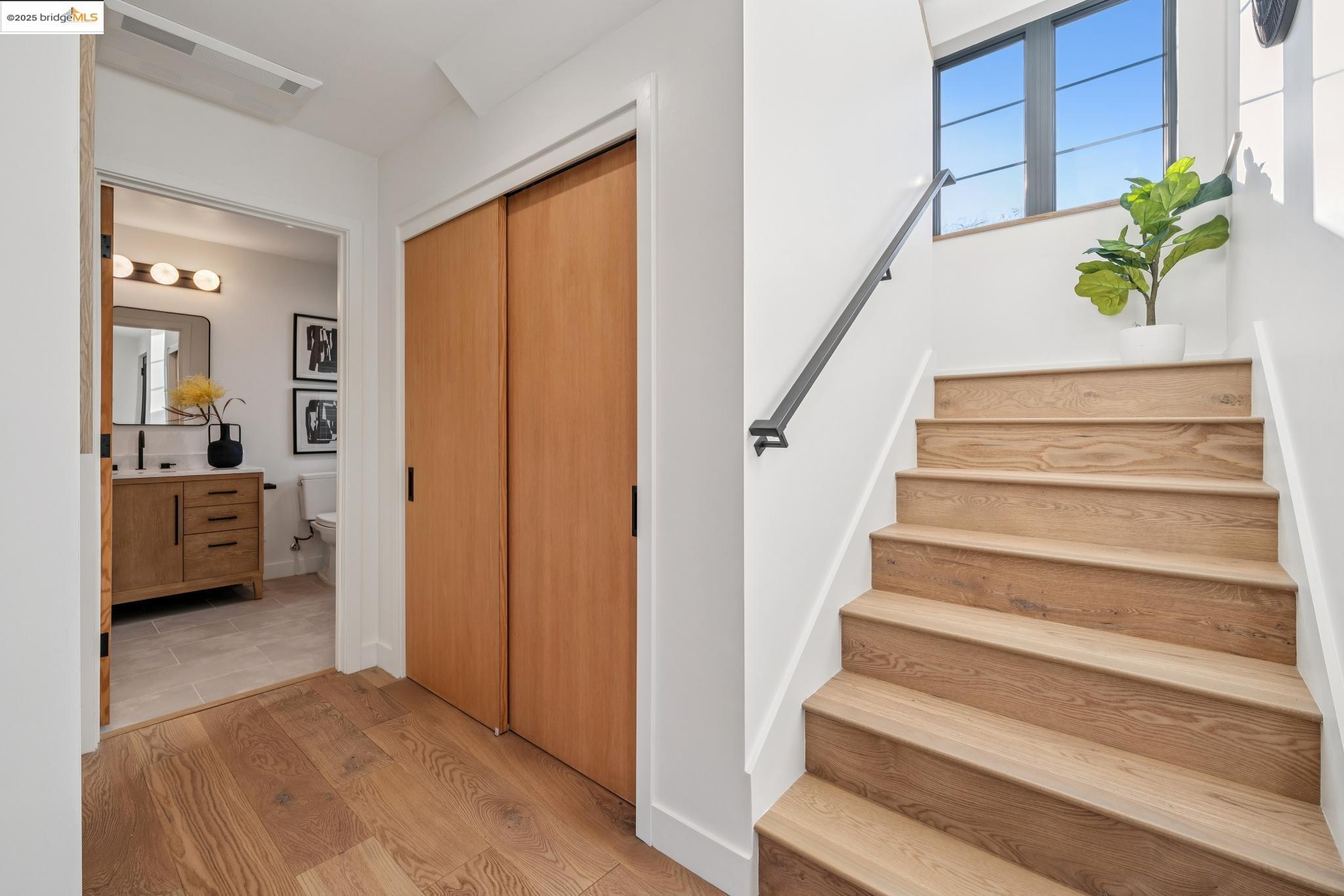 1516 Blake St # A, Berkeley Unit: A
