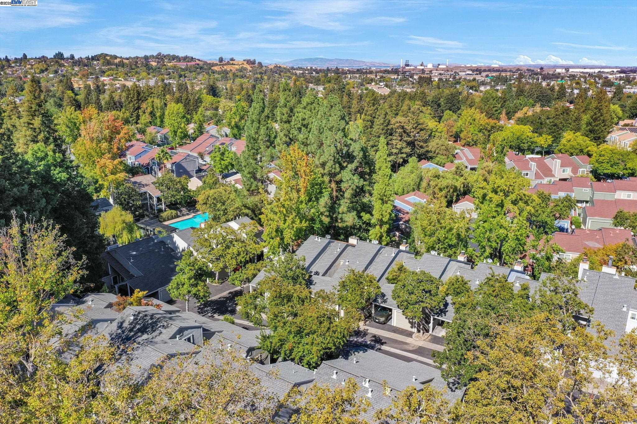 394 Camelback Rd