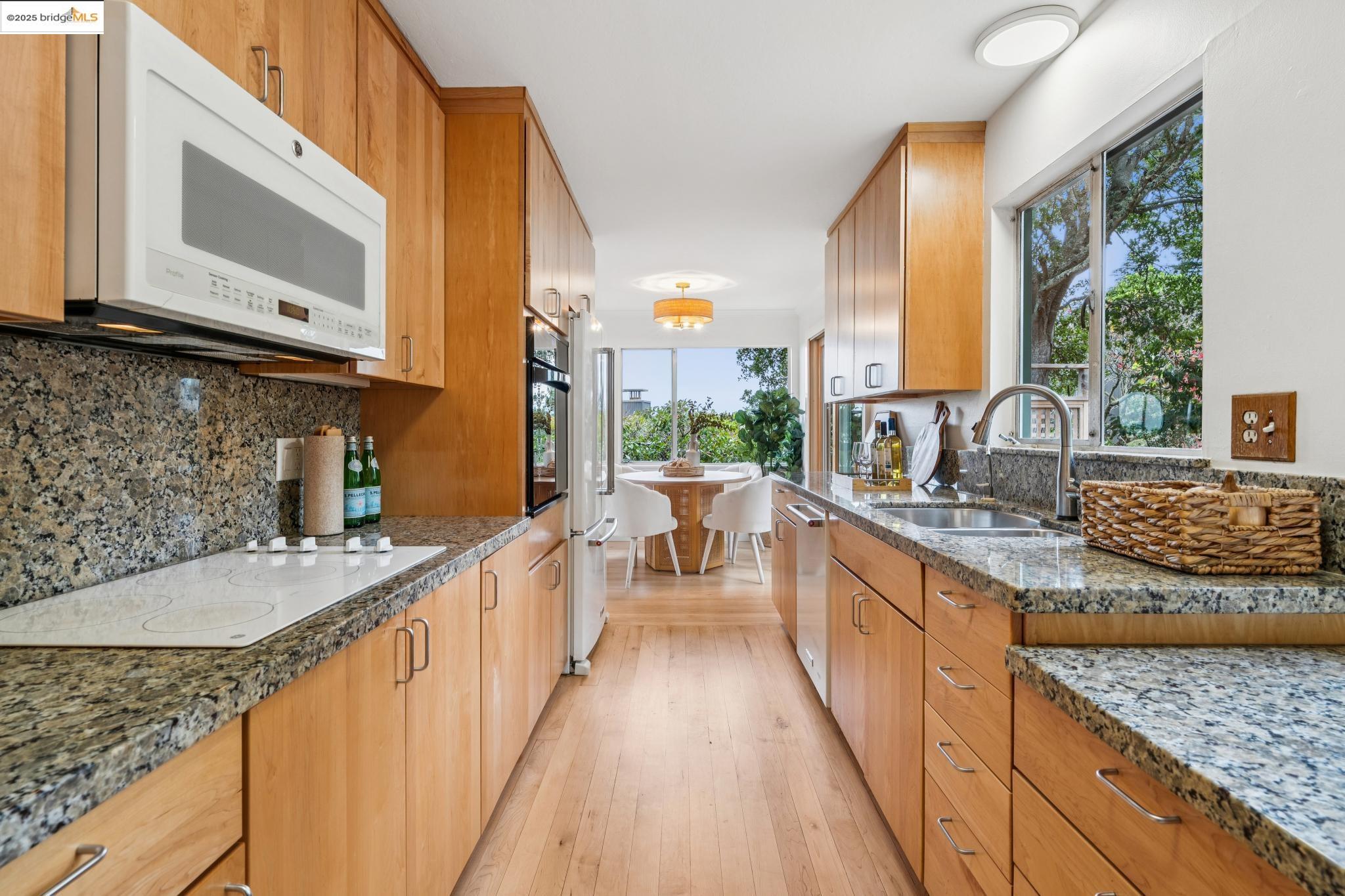 1321 Grizzly Peak Blvd