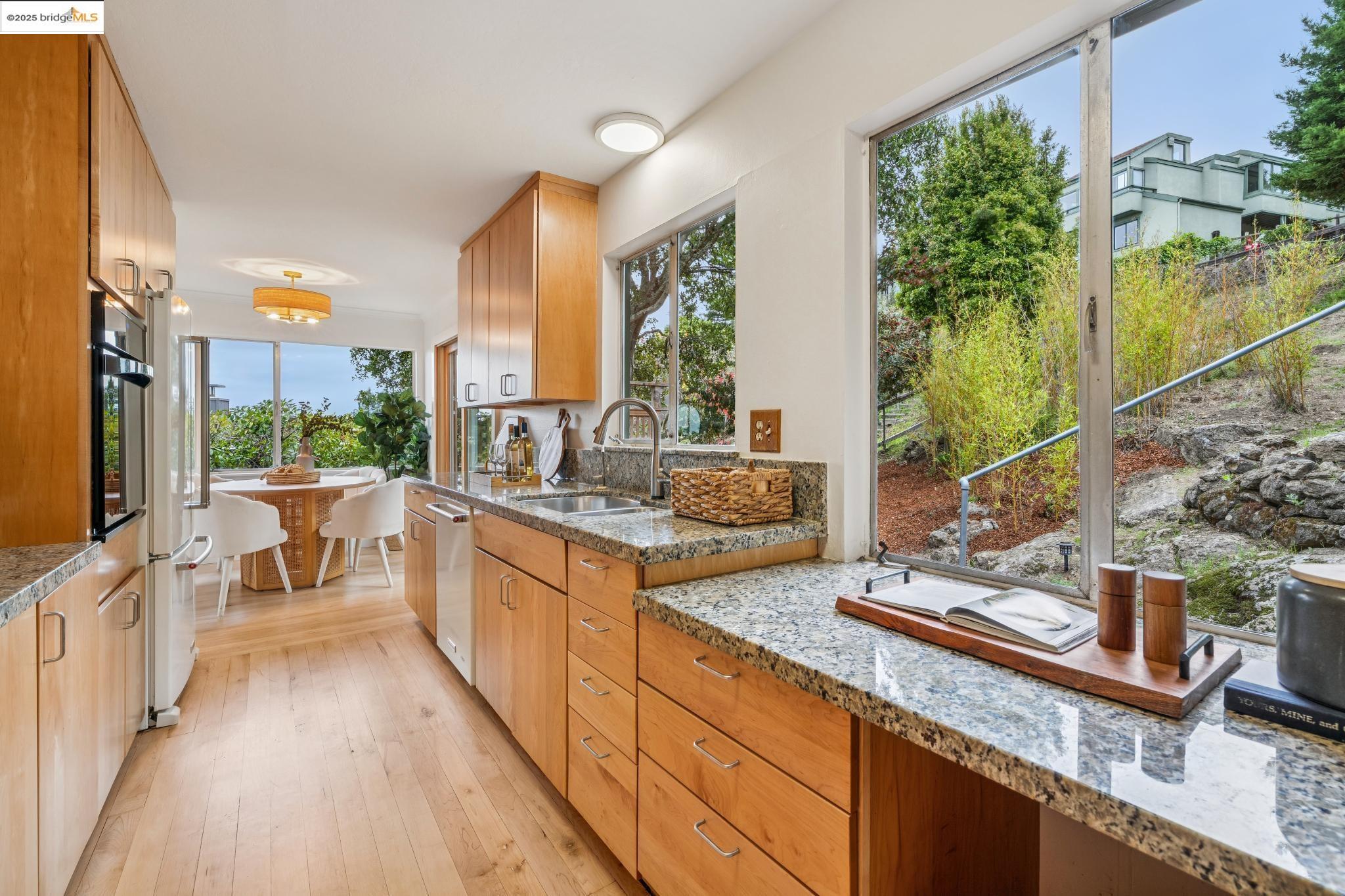 1321 Grizzly Peak Blvd