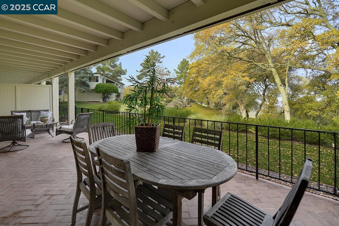 2748 Ptarmigan Dr. # 6