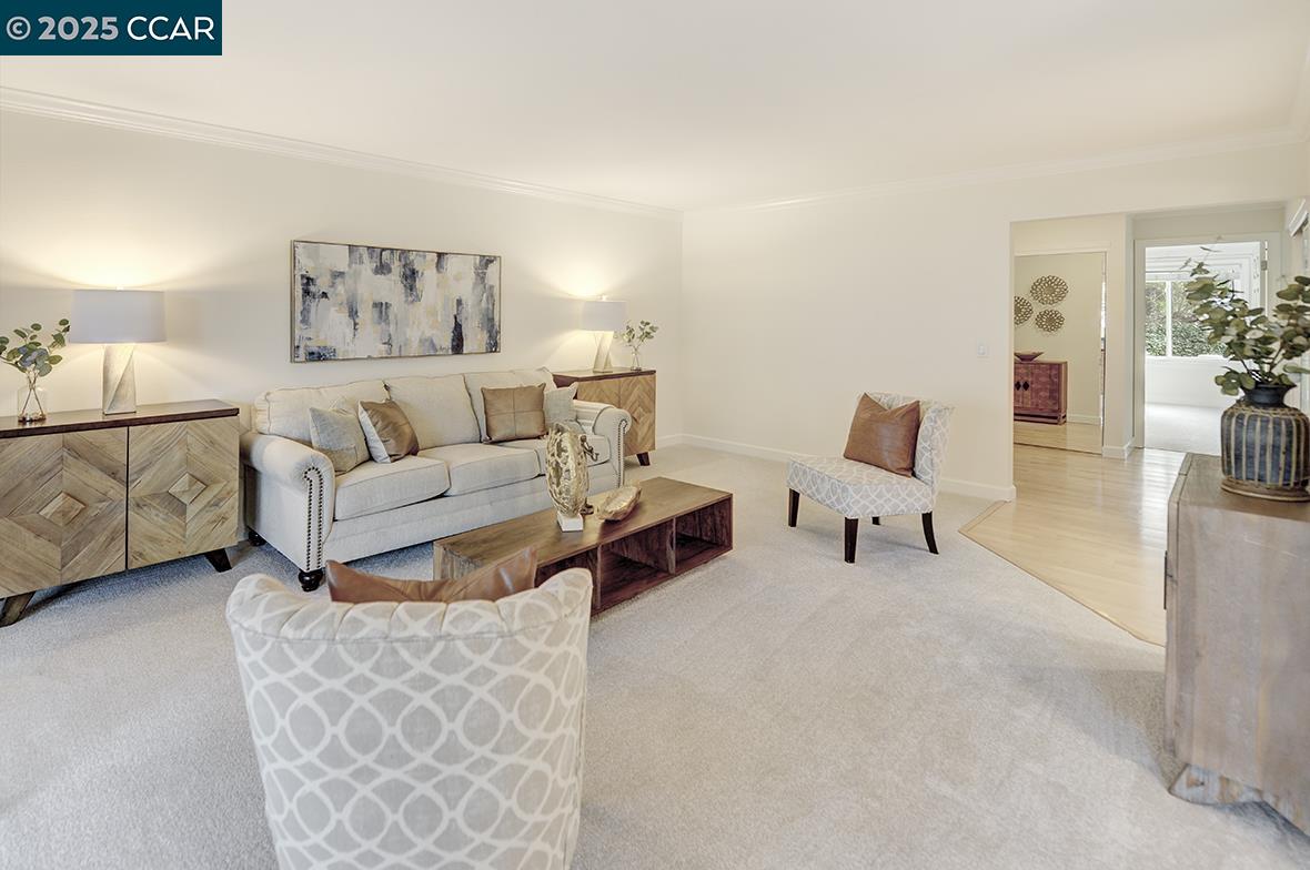 2748 Ptarmigan Dr. # 6