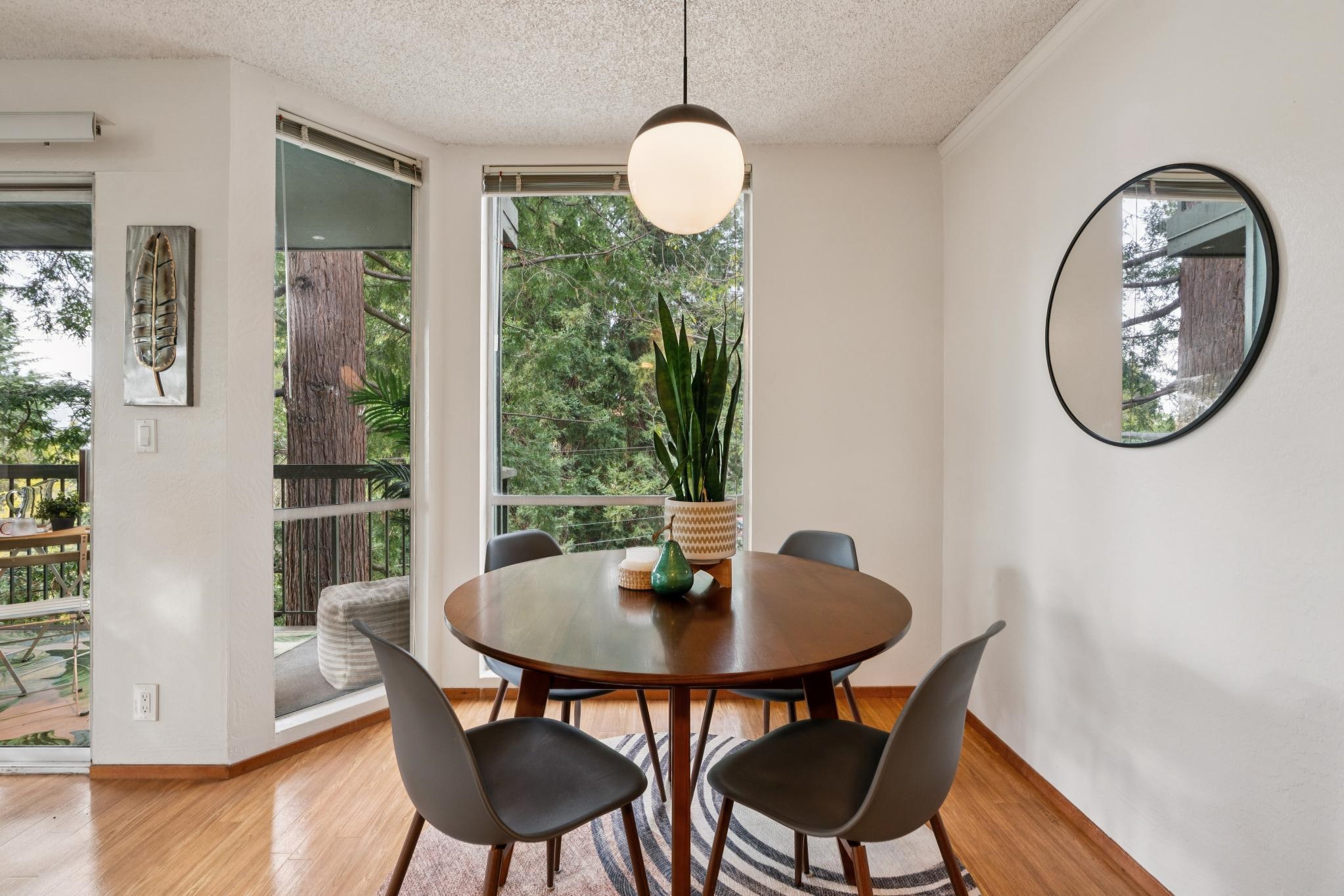 2700 Le Conte Ave # 402