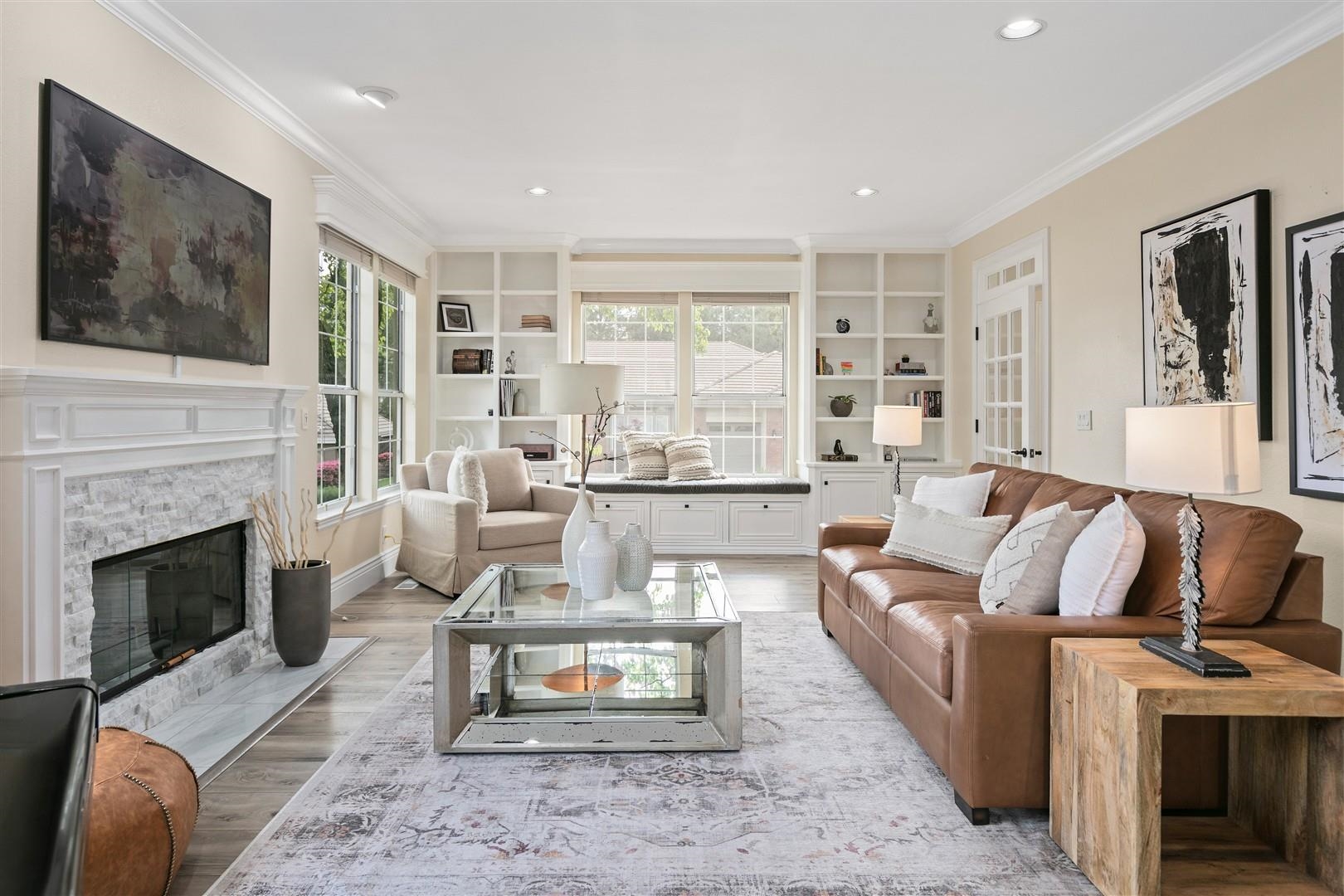 3266 Congressional Cir