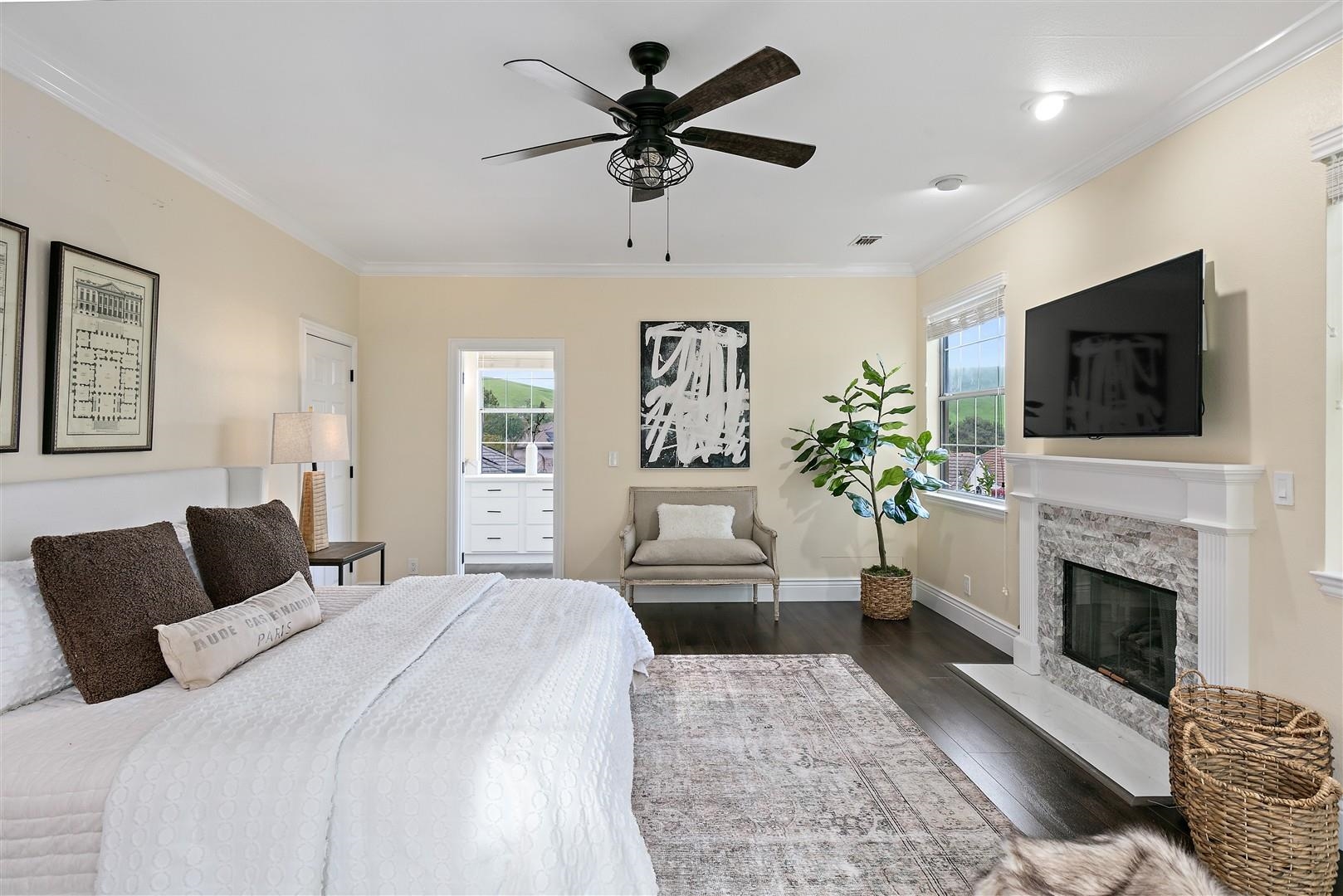 3266 Congressional Cir