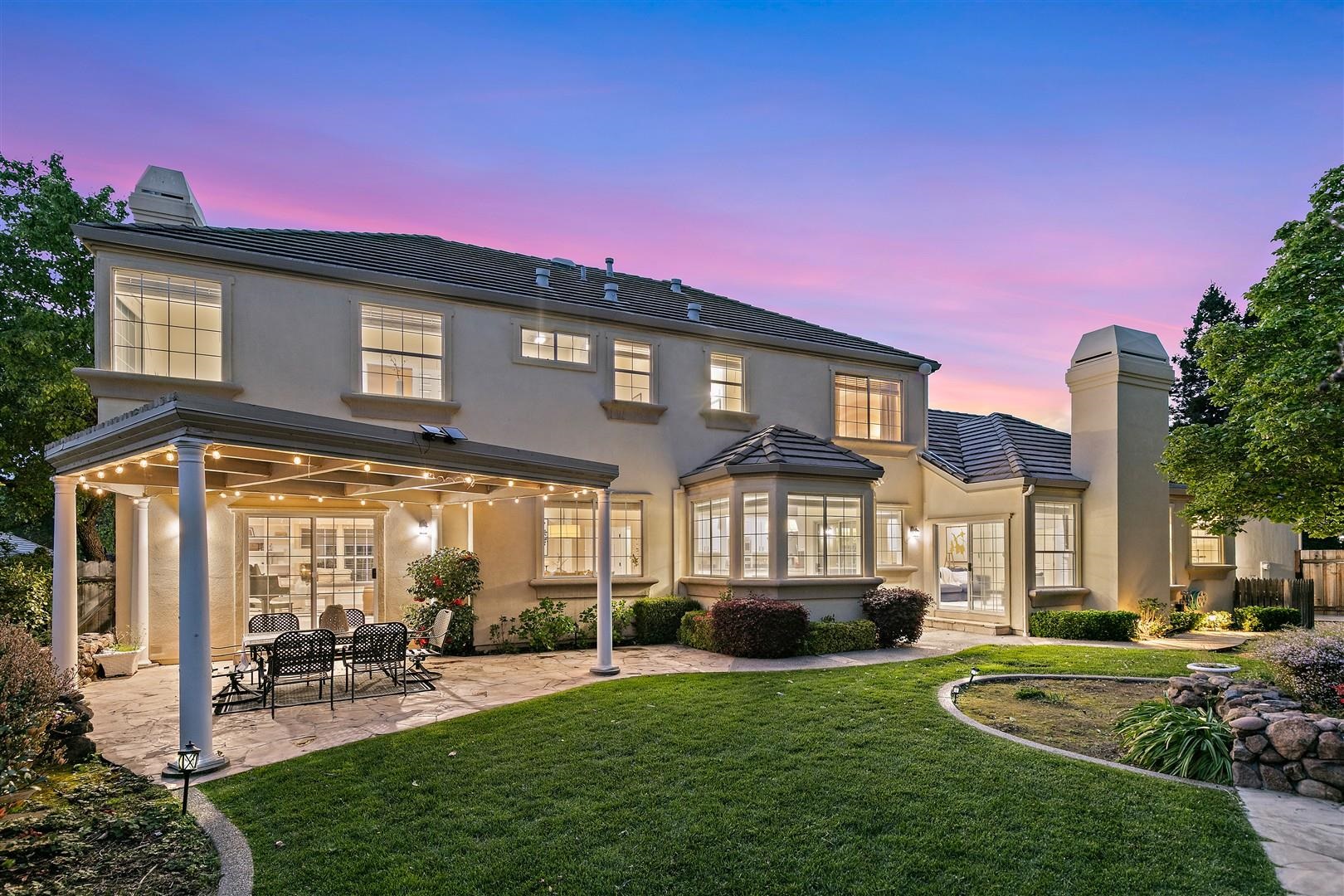 3266 Congressional Cir