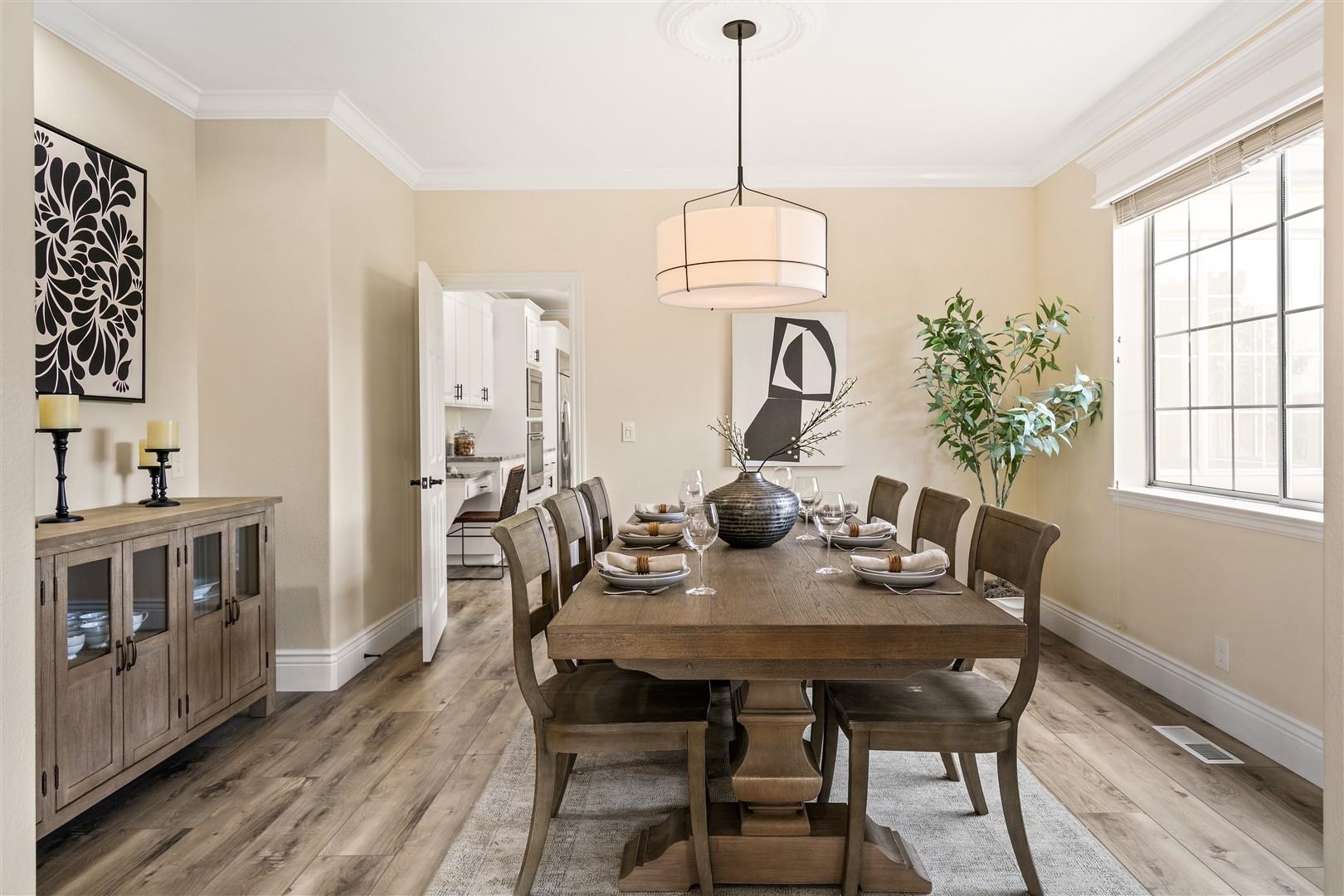 3266 Congressional Cir