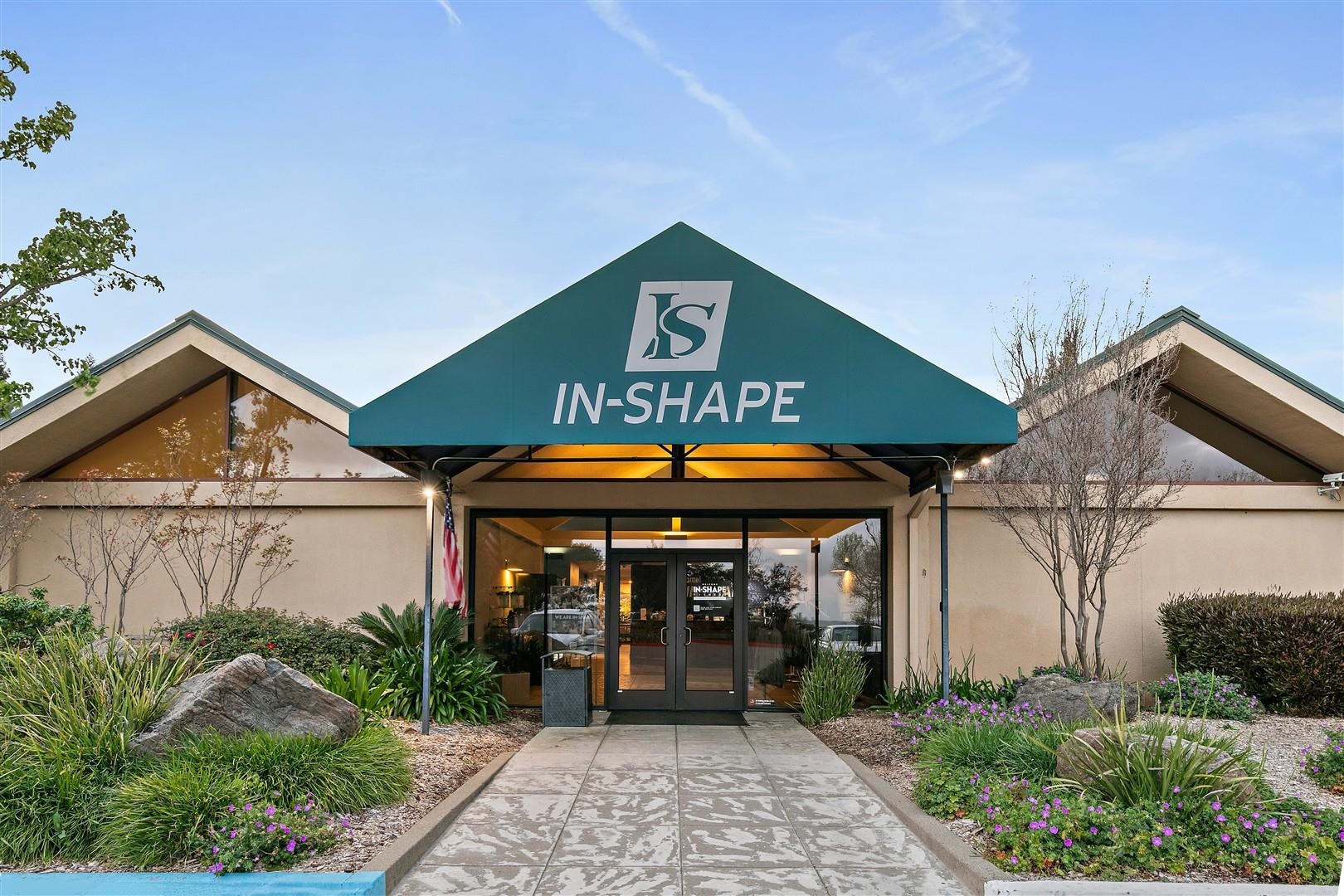 3266 Congressional Cir