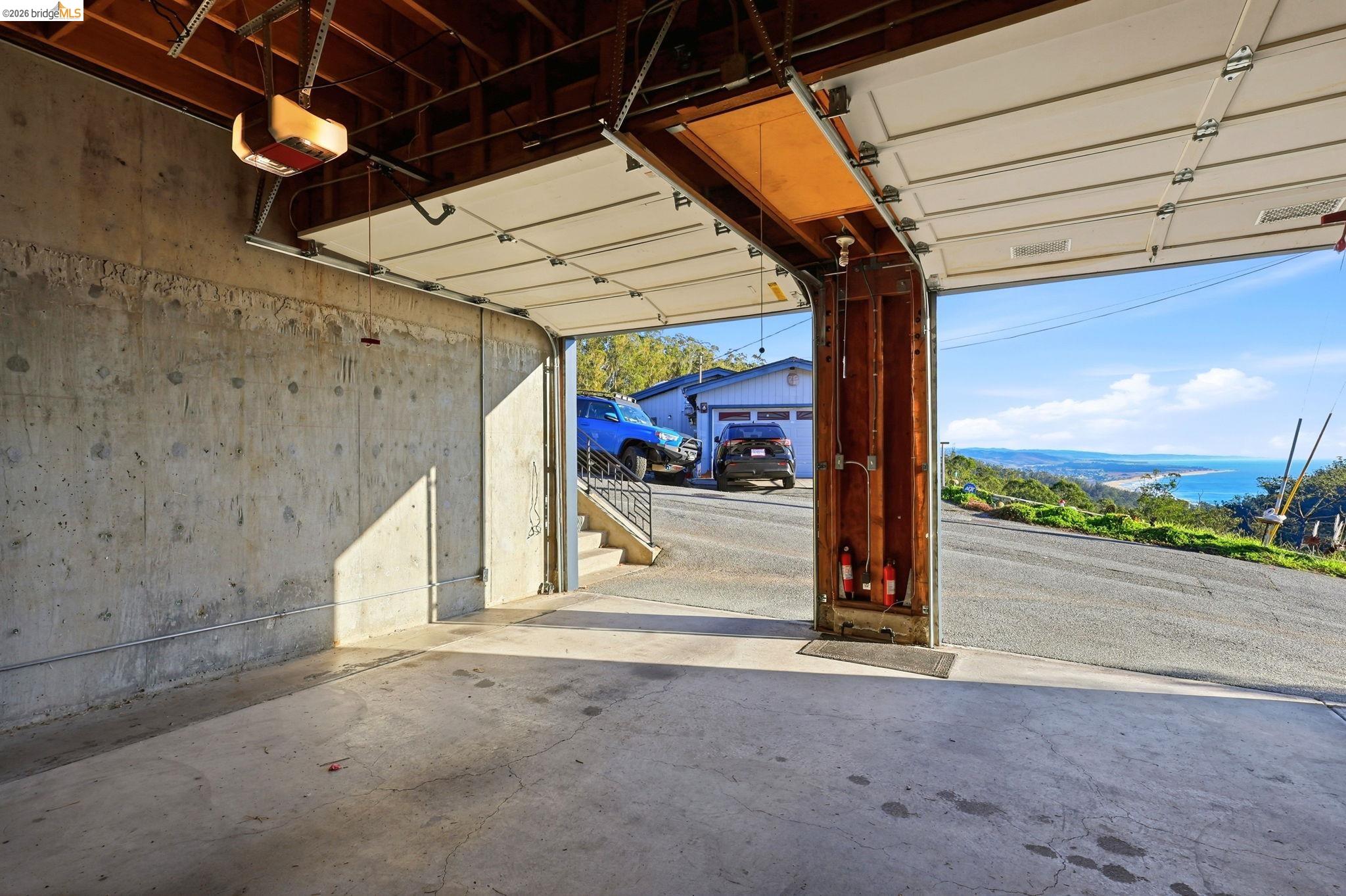 107 Dolphine Ave