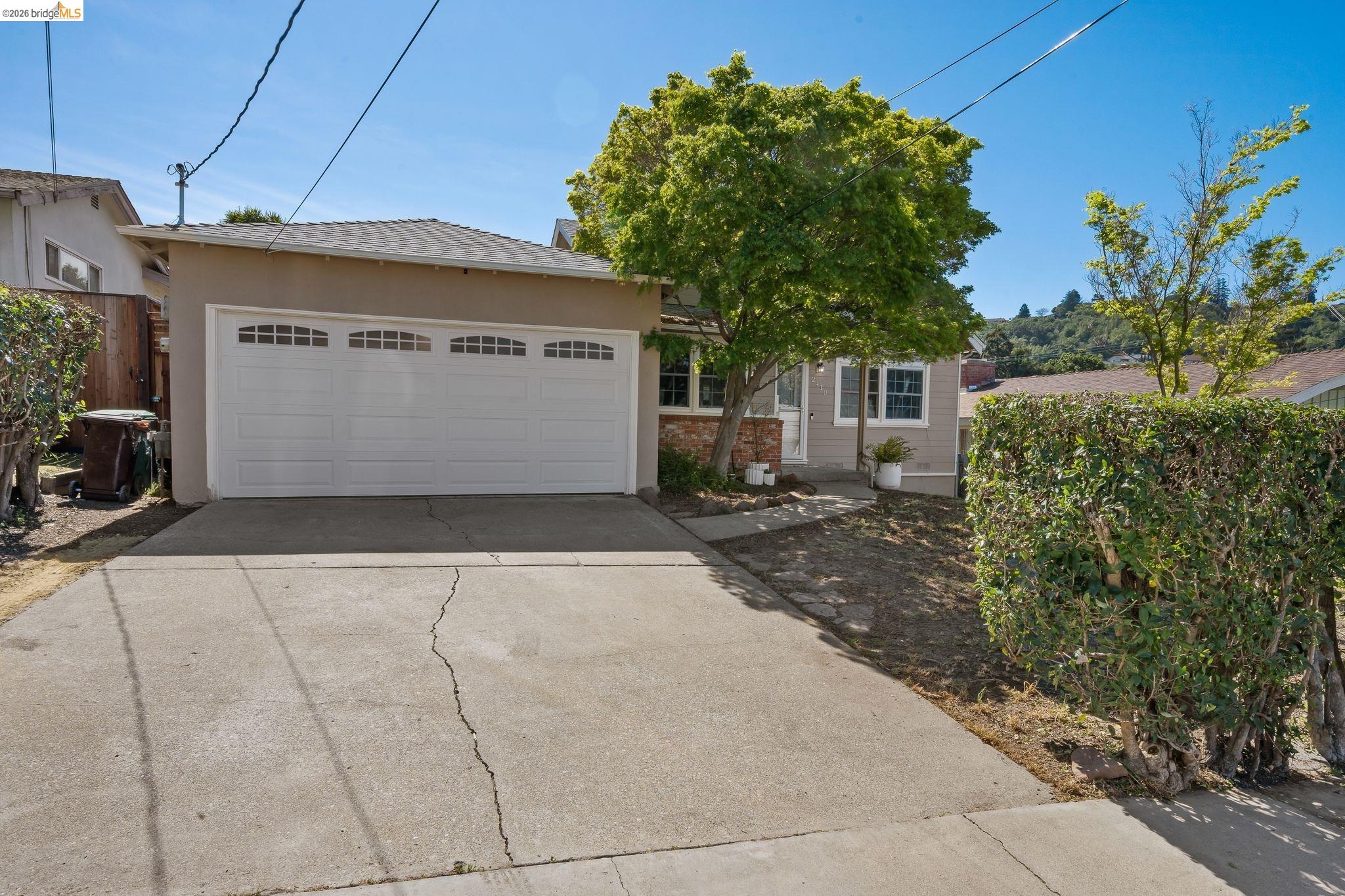 2410 Colusa