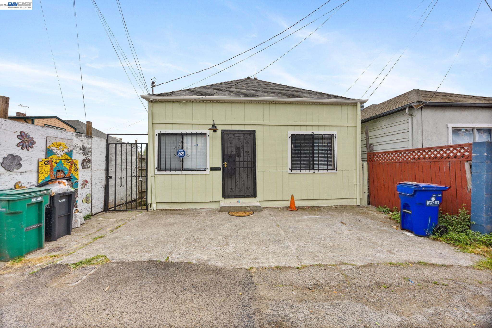 1526 Munson Way