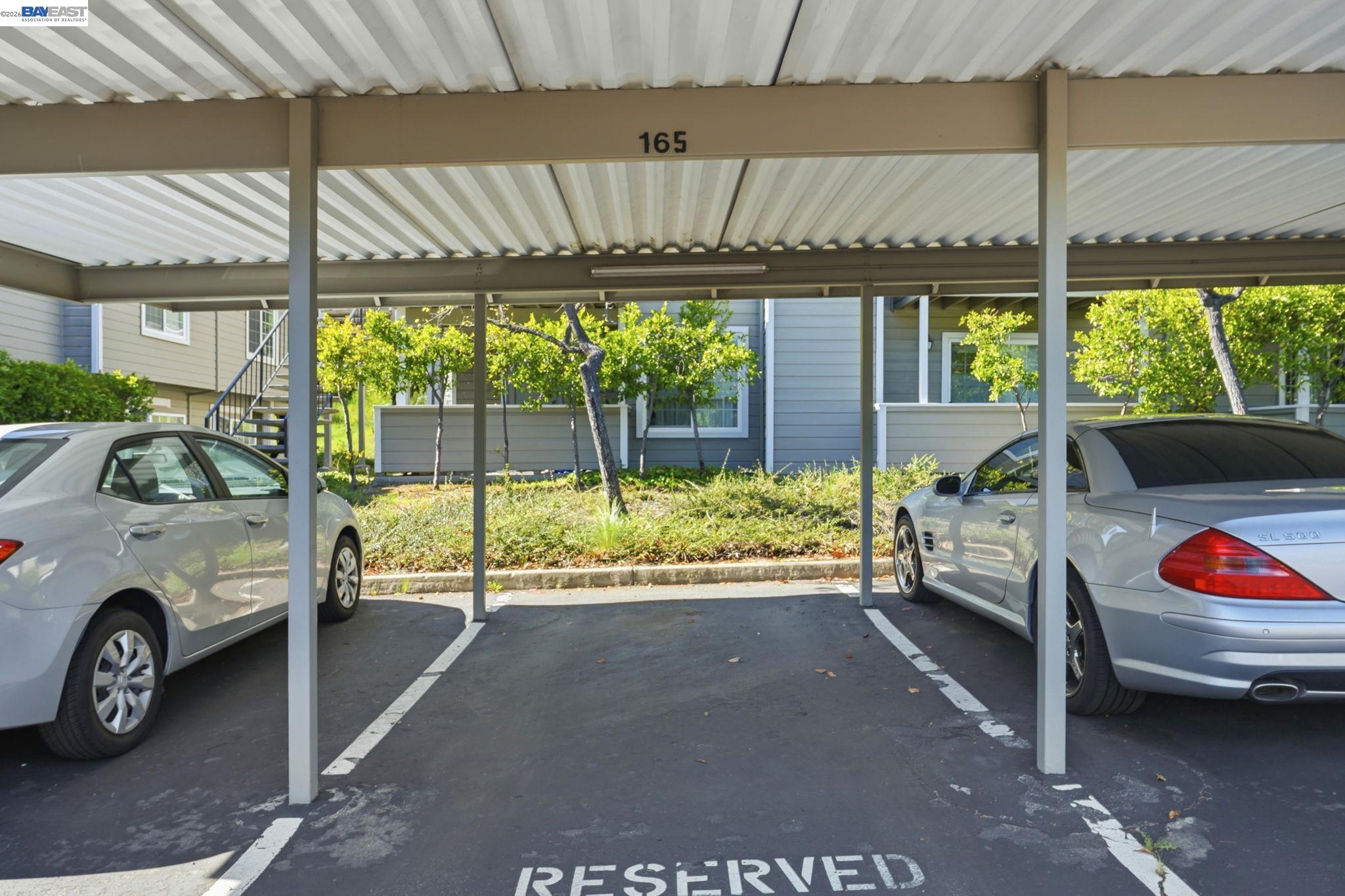 515 Canyon Oaks Dr # F