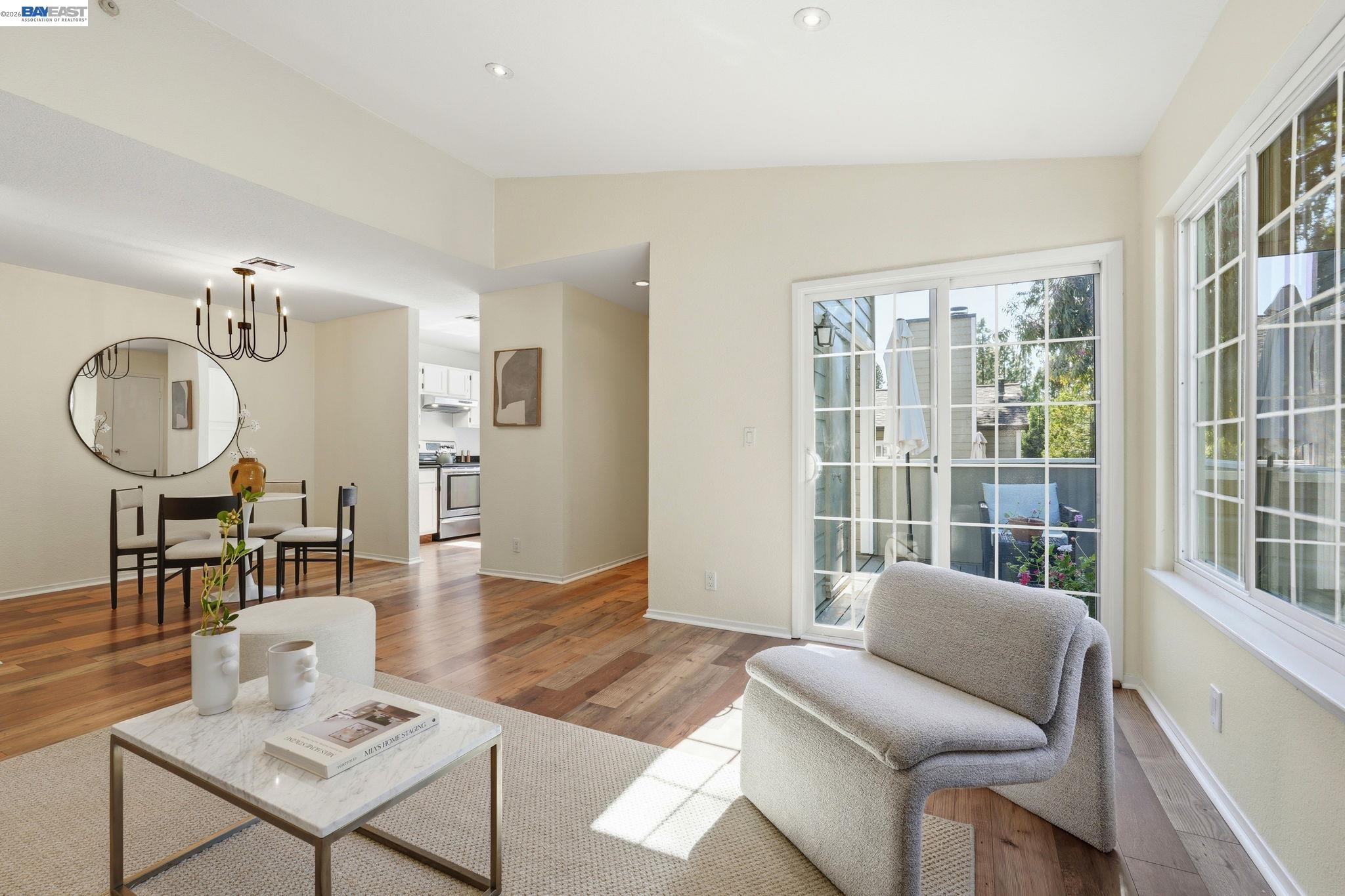 515 Canyon Oaks Dr # F