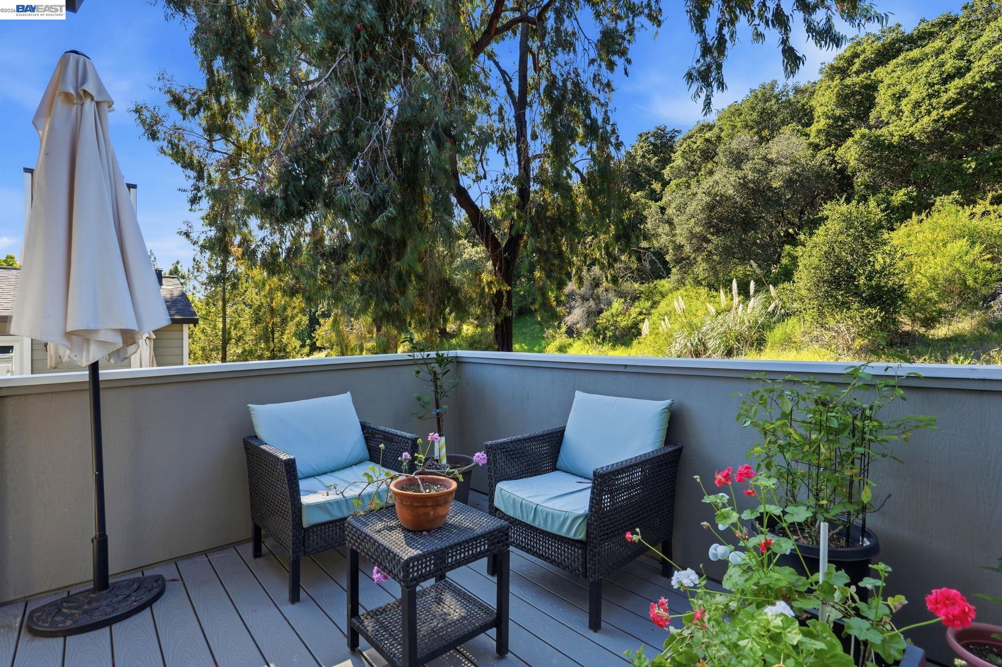 515 Canyon Oaks Dr # F