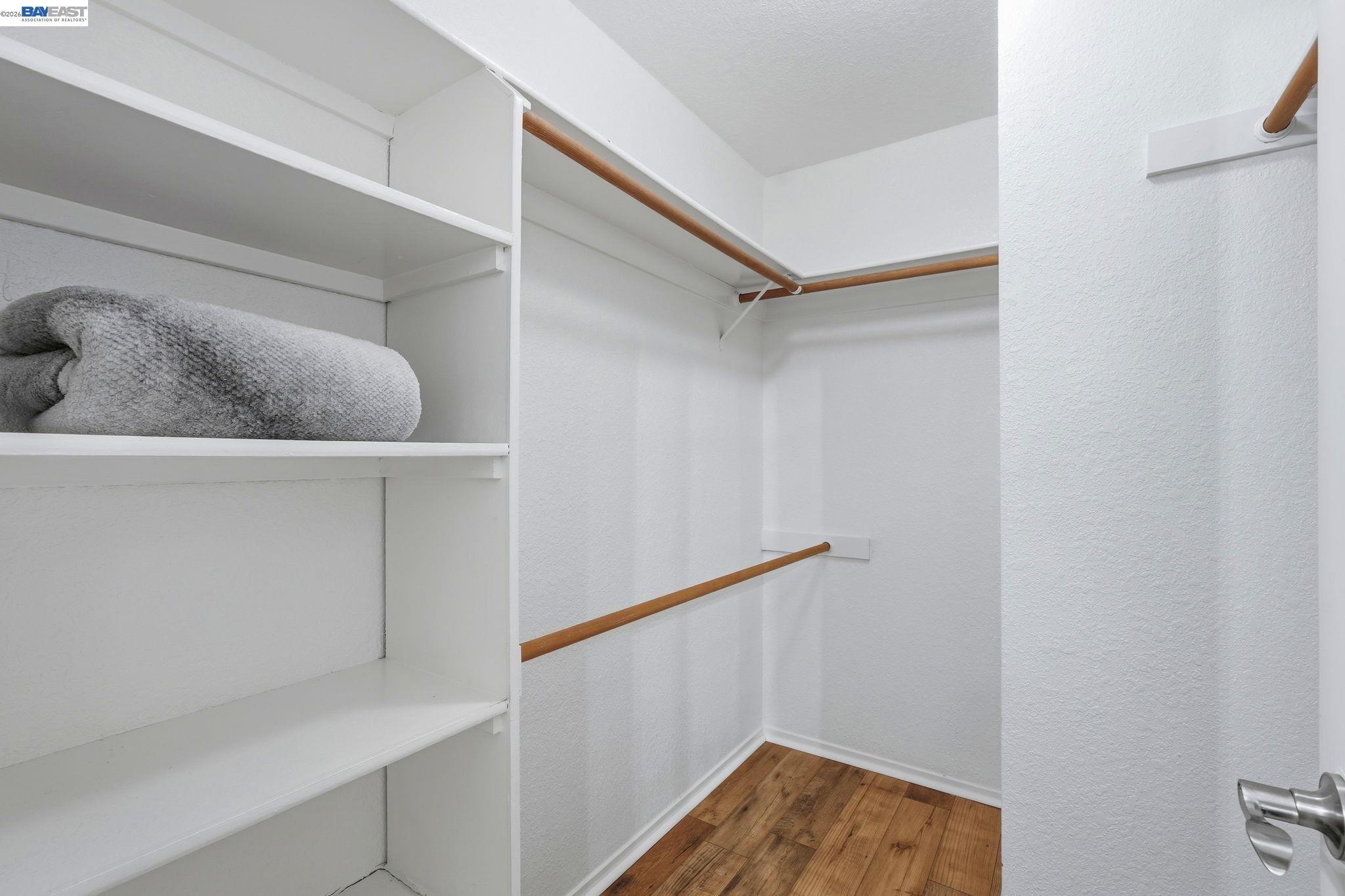 515 Canyon Oaks Dr # F