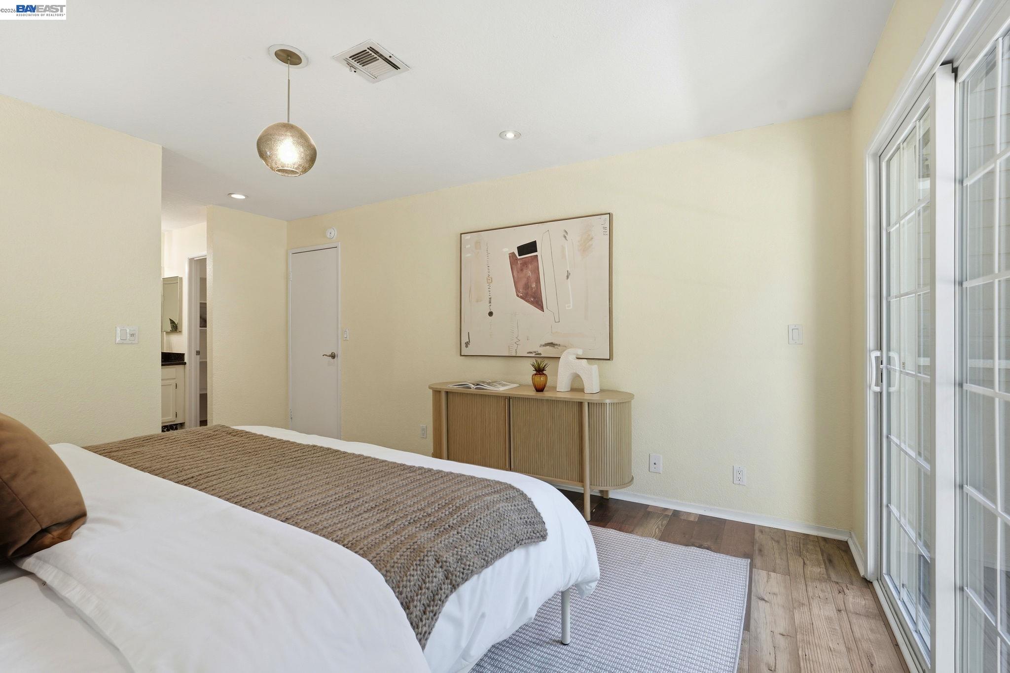 515 Canyon Oaks Dr # F