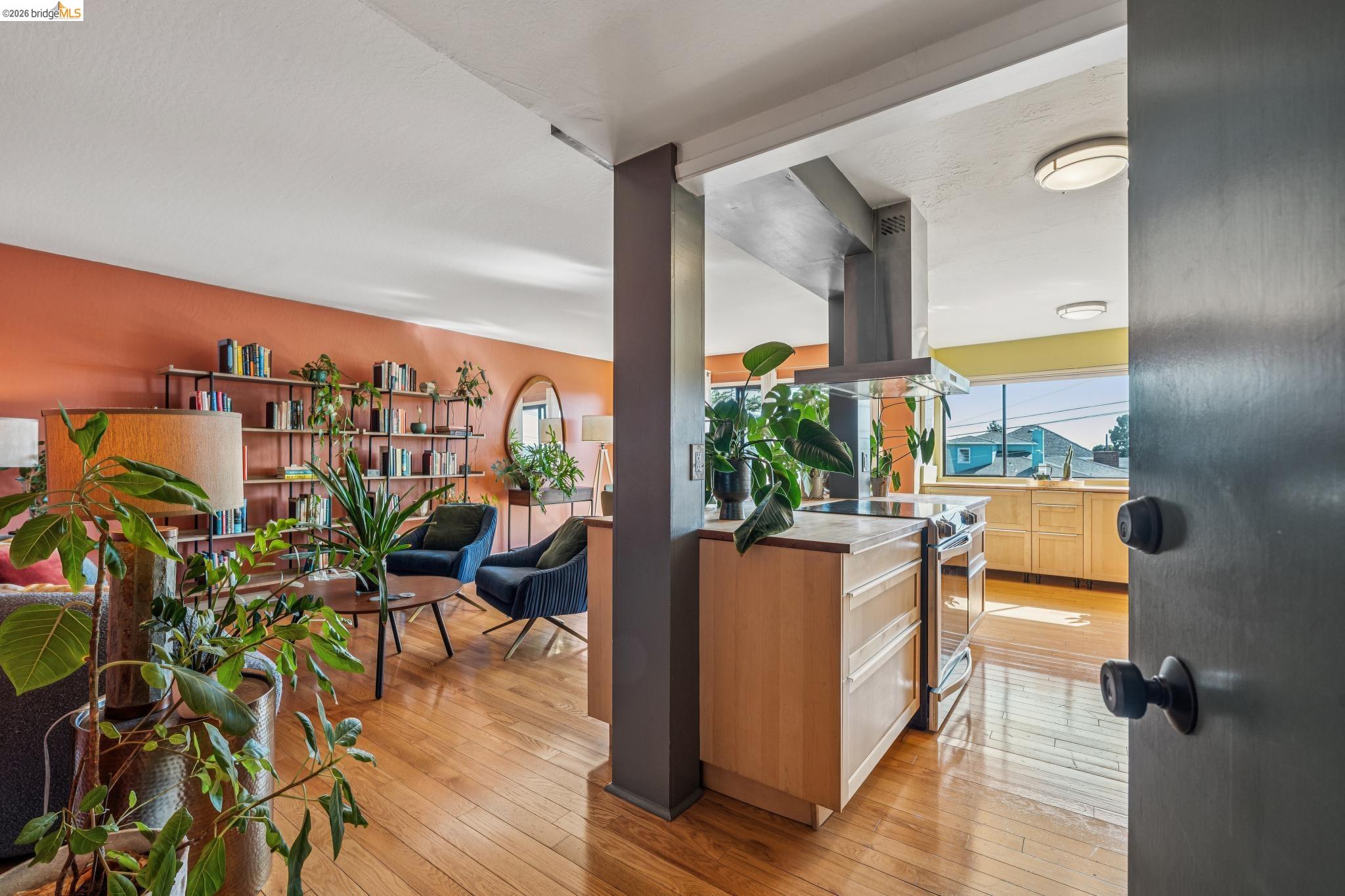 710 E 22nd St # 303