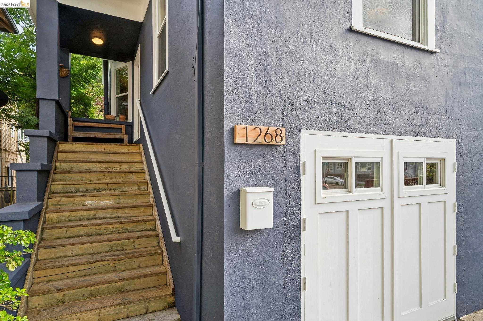 1264 Alcatraz Ave