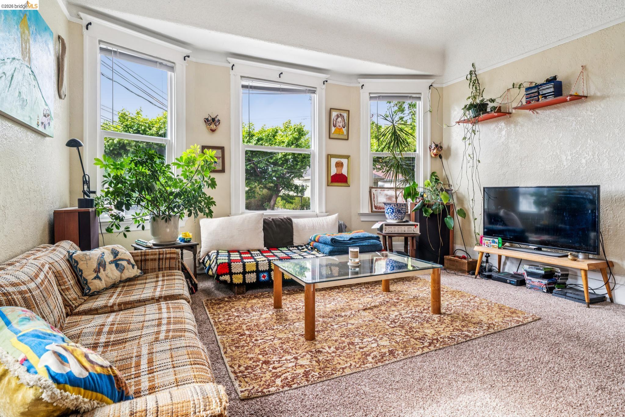 1264 Alcatraz Ave