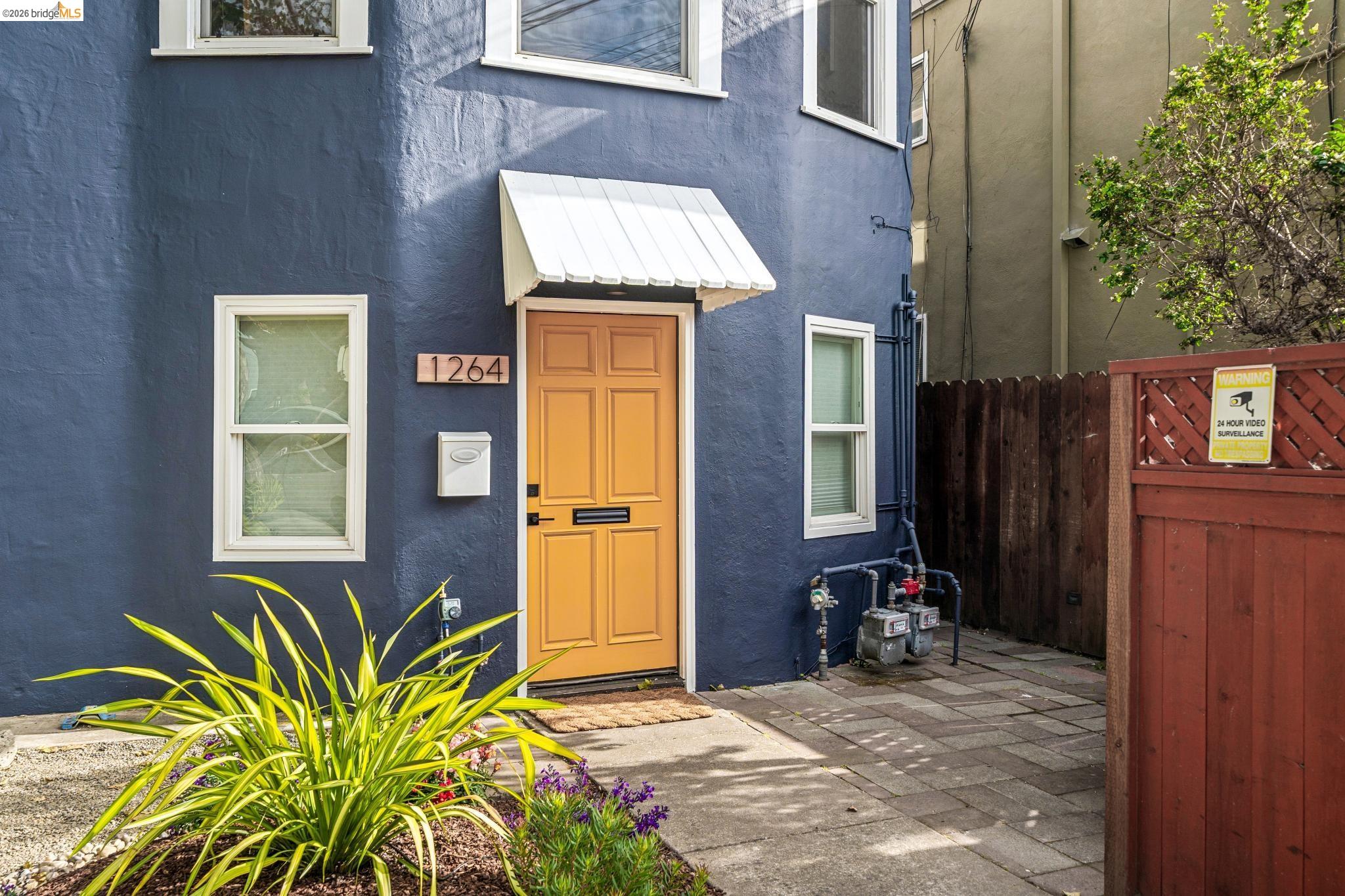 1264 Alcatraz Ave
