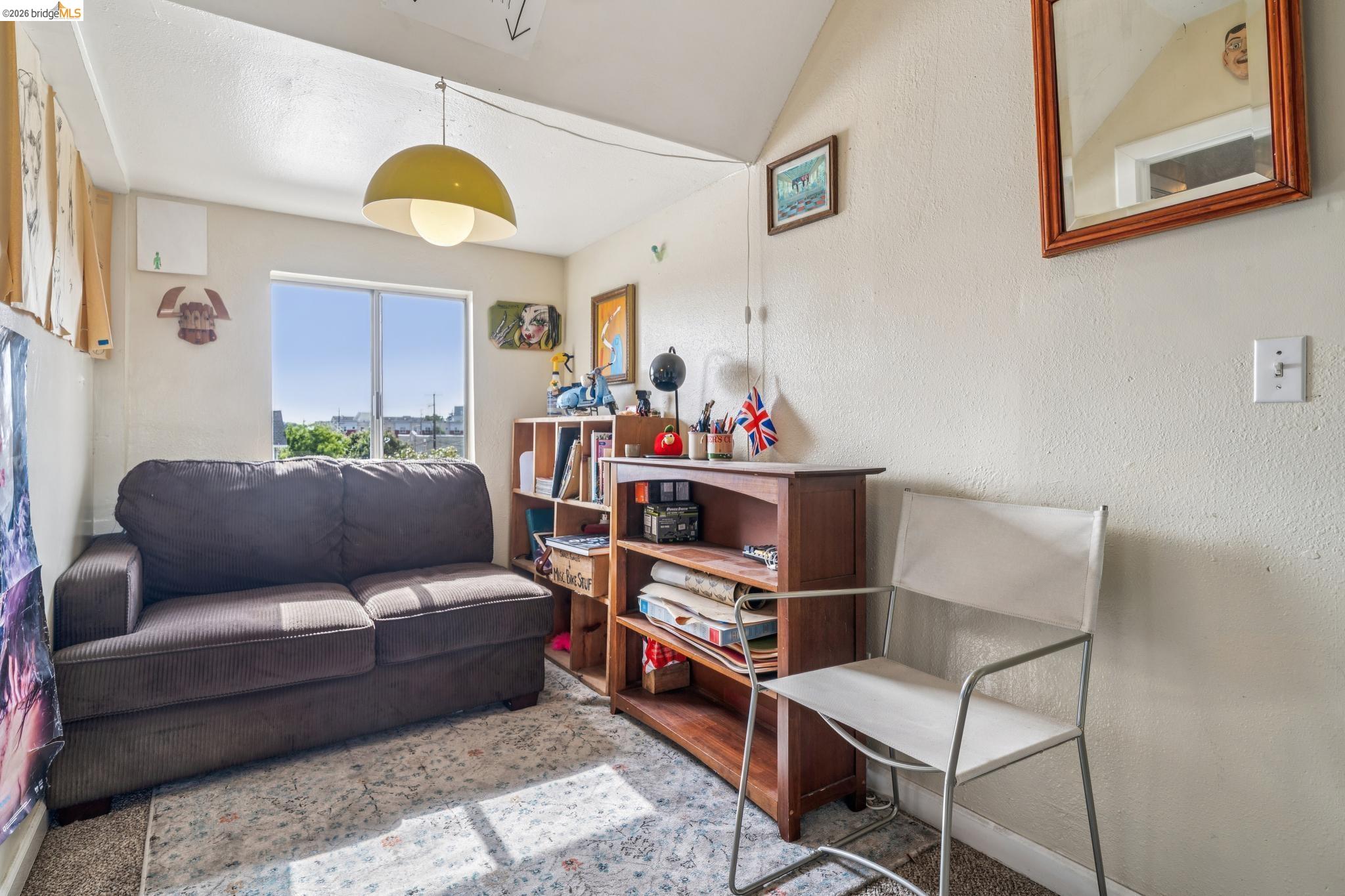 1264 Alcatraz Ave