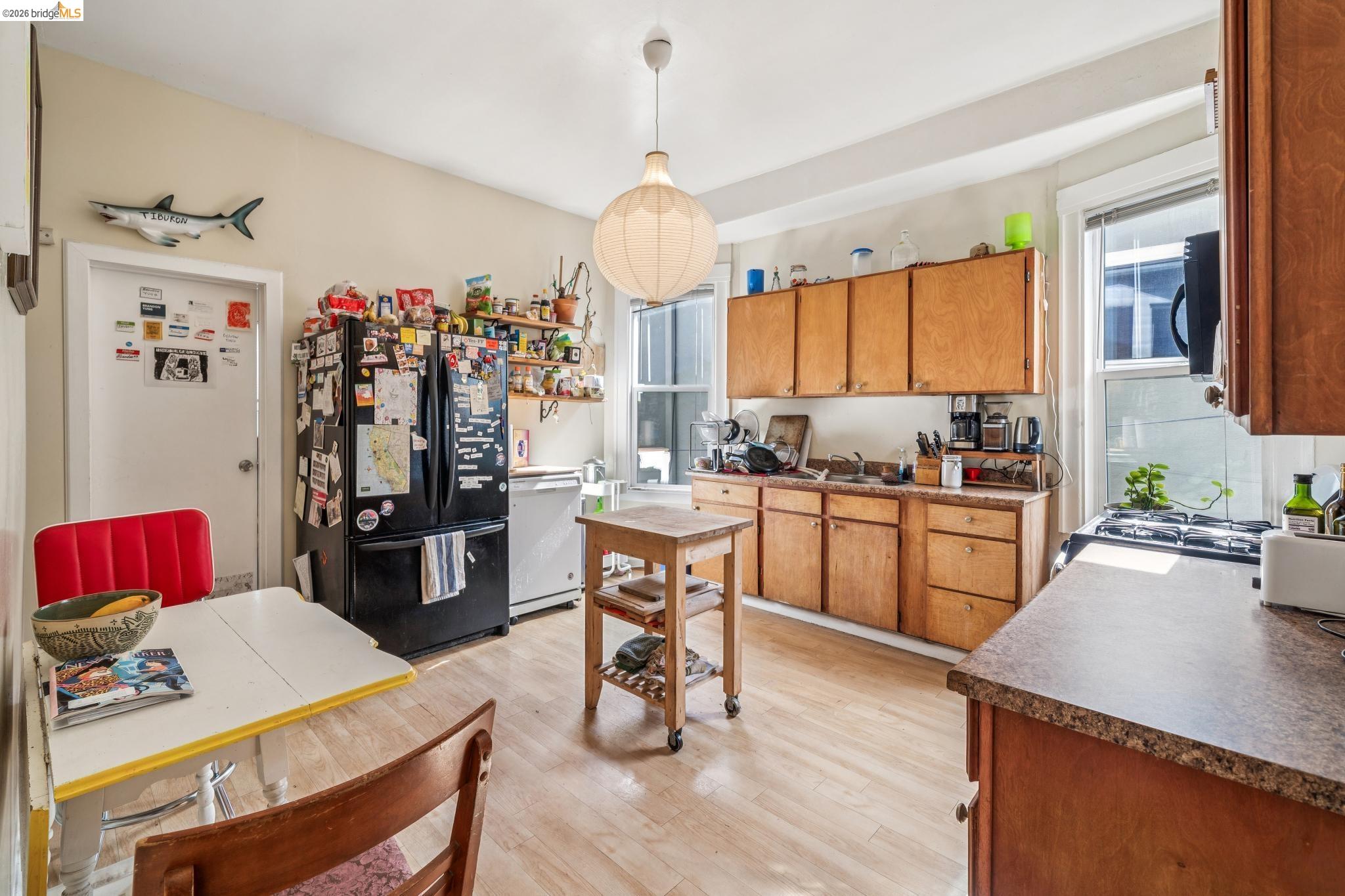 1264 Alcatraz Ave