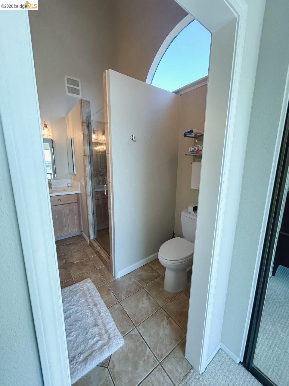 1321 Crown Dr