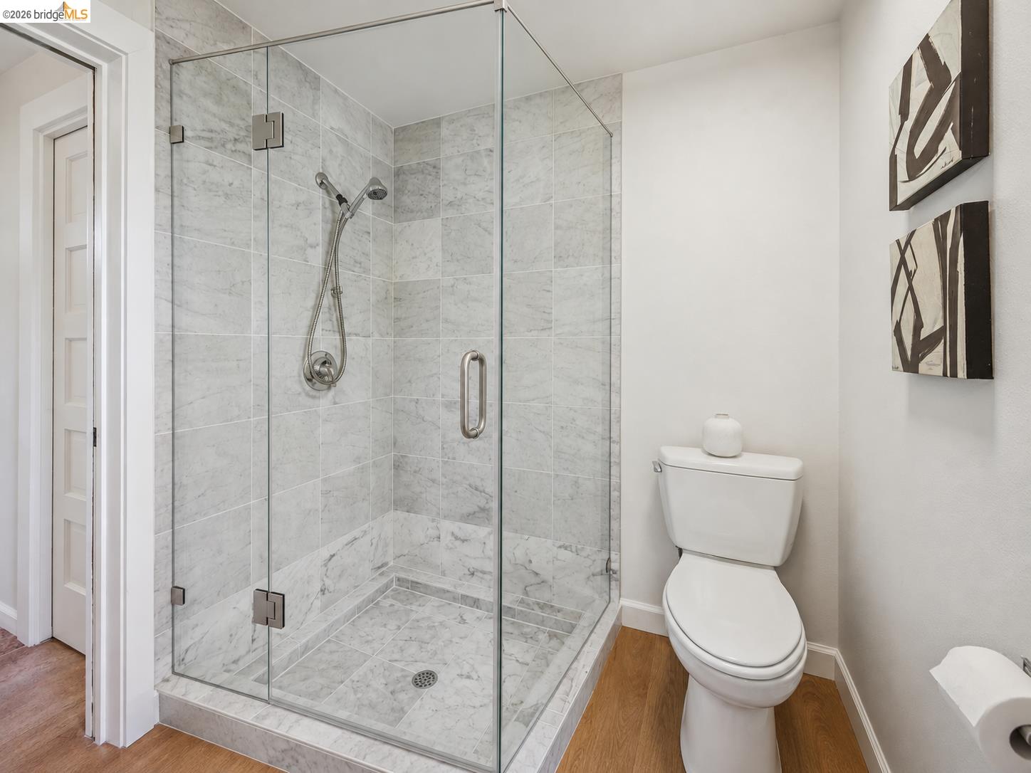 2129 Roosevelt Ave