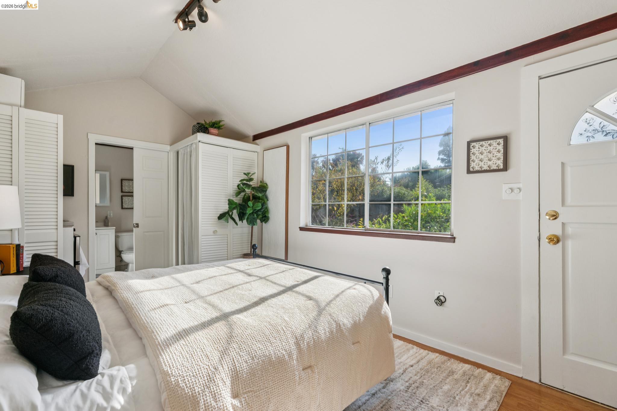 1322 Bancroft Way