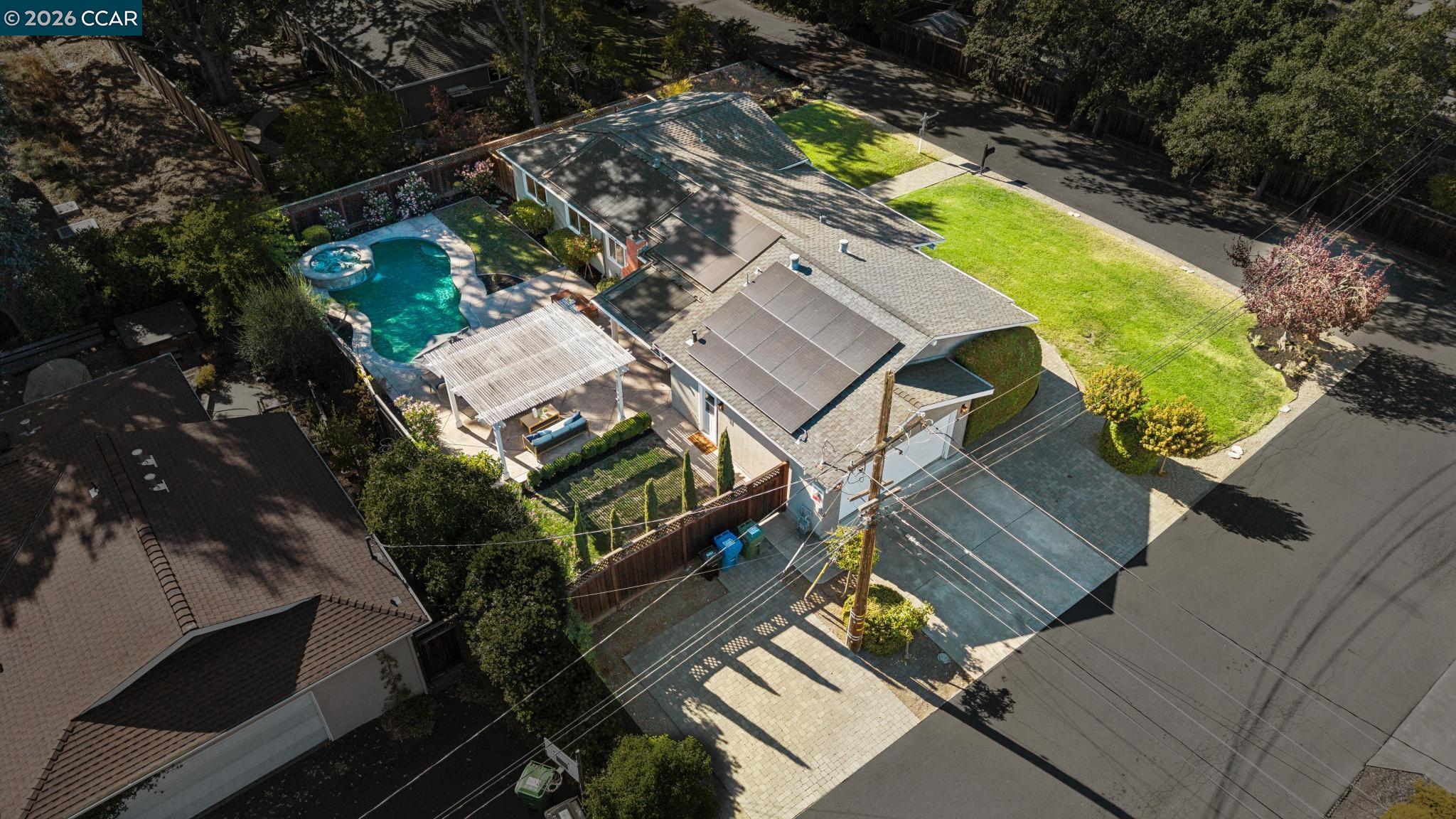 77 Jerome Ct