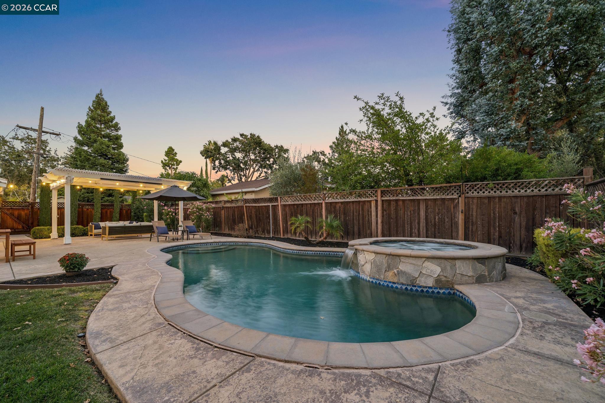 77 Jerome Ct