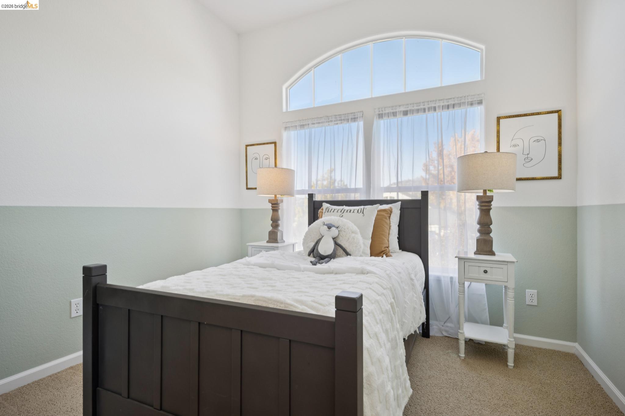 5503 Rainbow Cir
