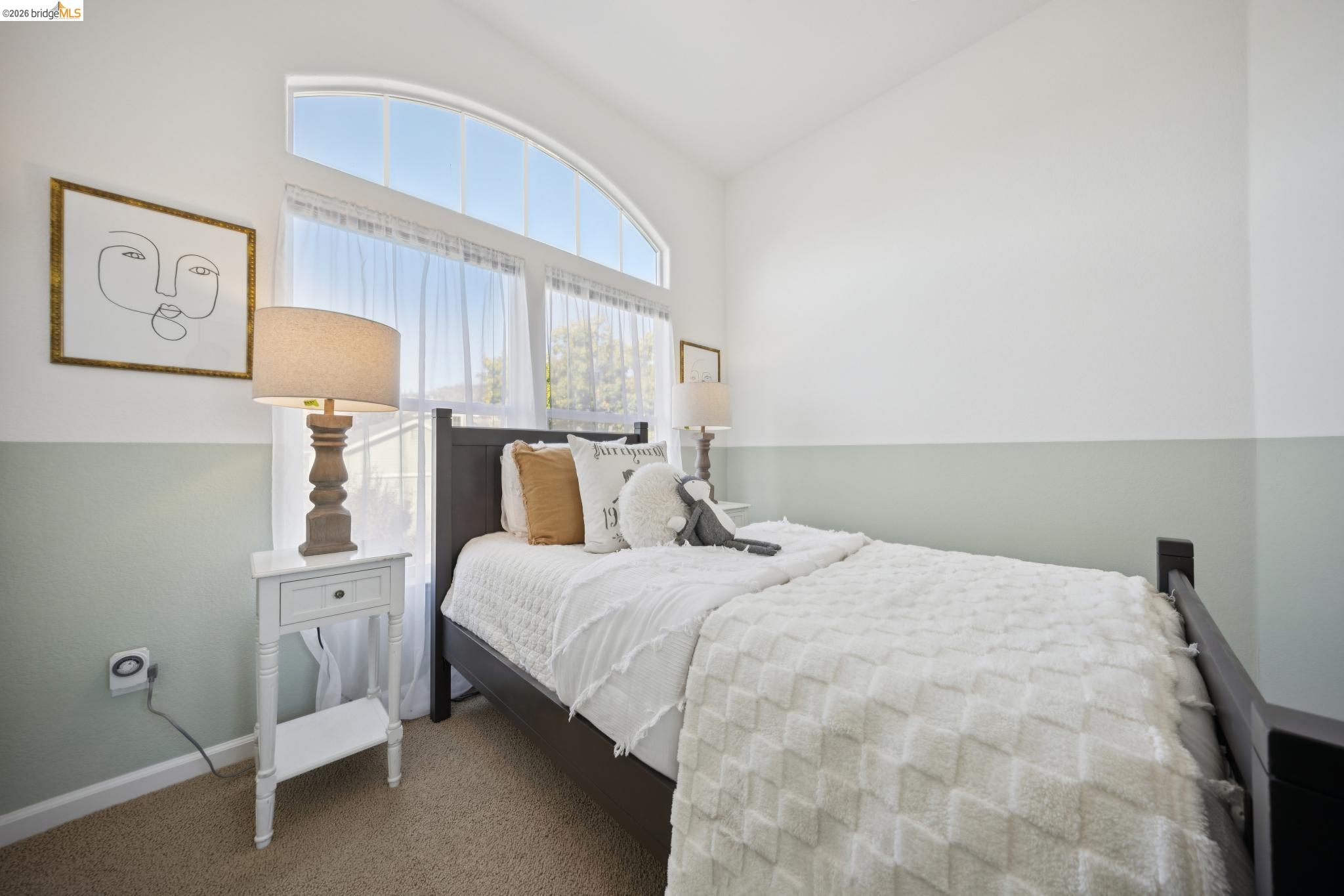 5503 Rainbow Cir