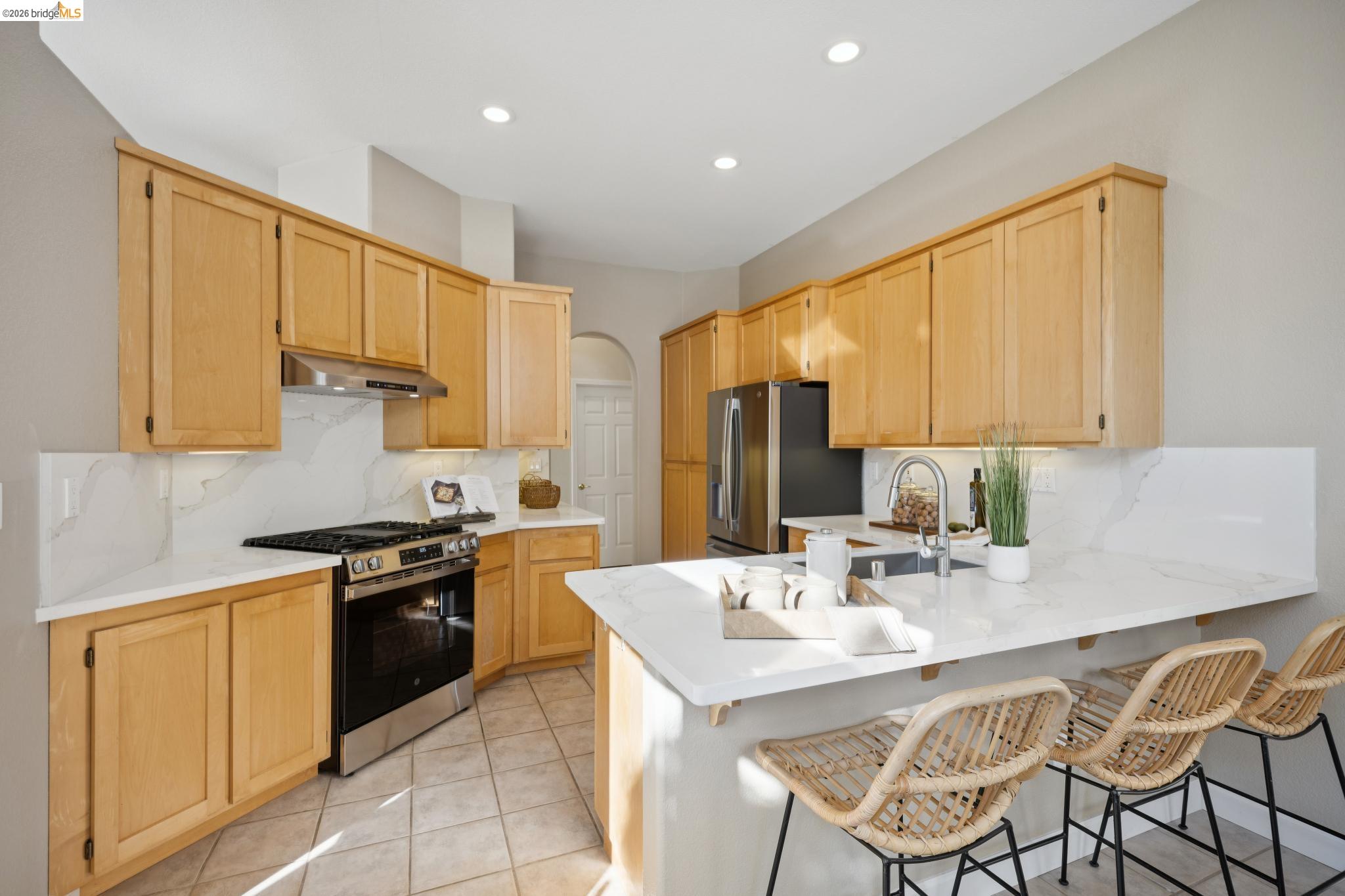 5503 Rainbow Cir