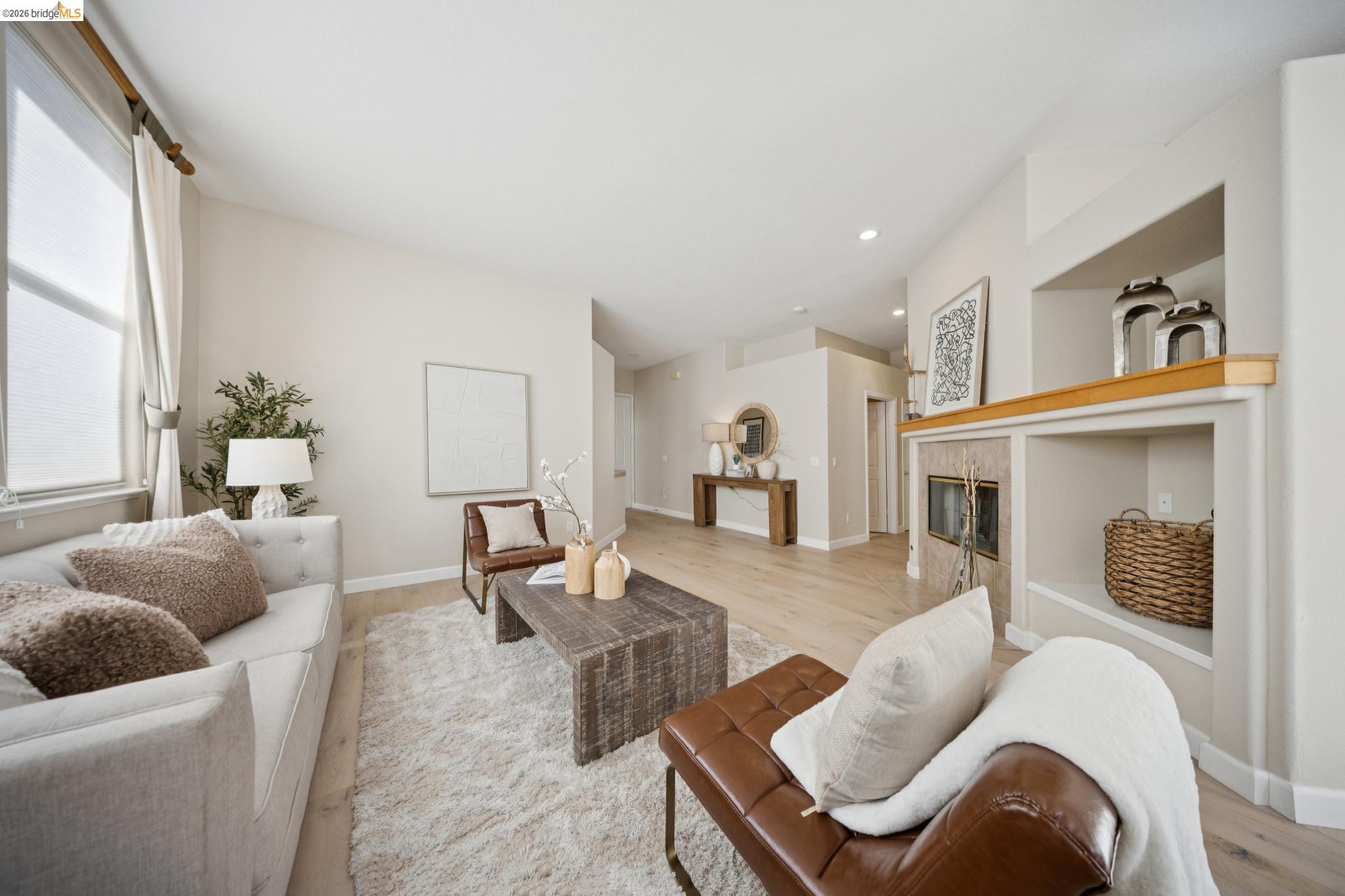 5503 Rainbow Cir