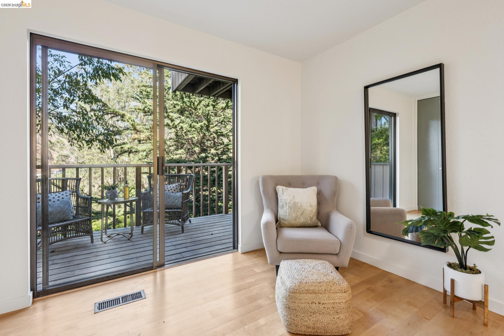 60 Malta Dr