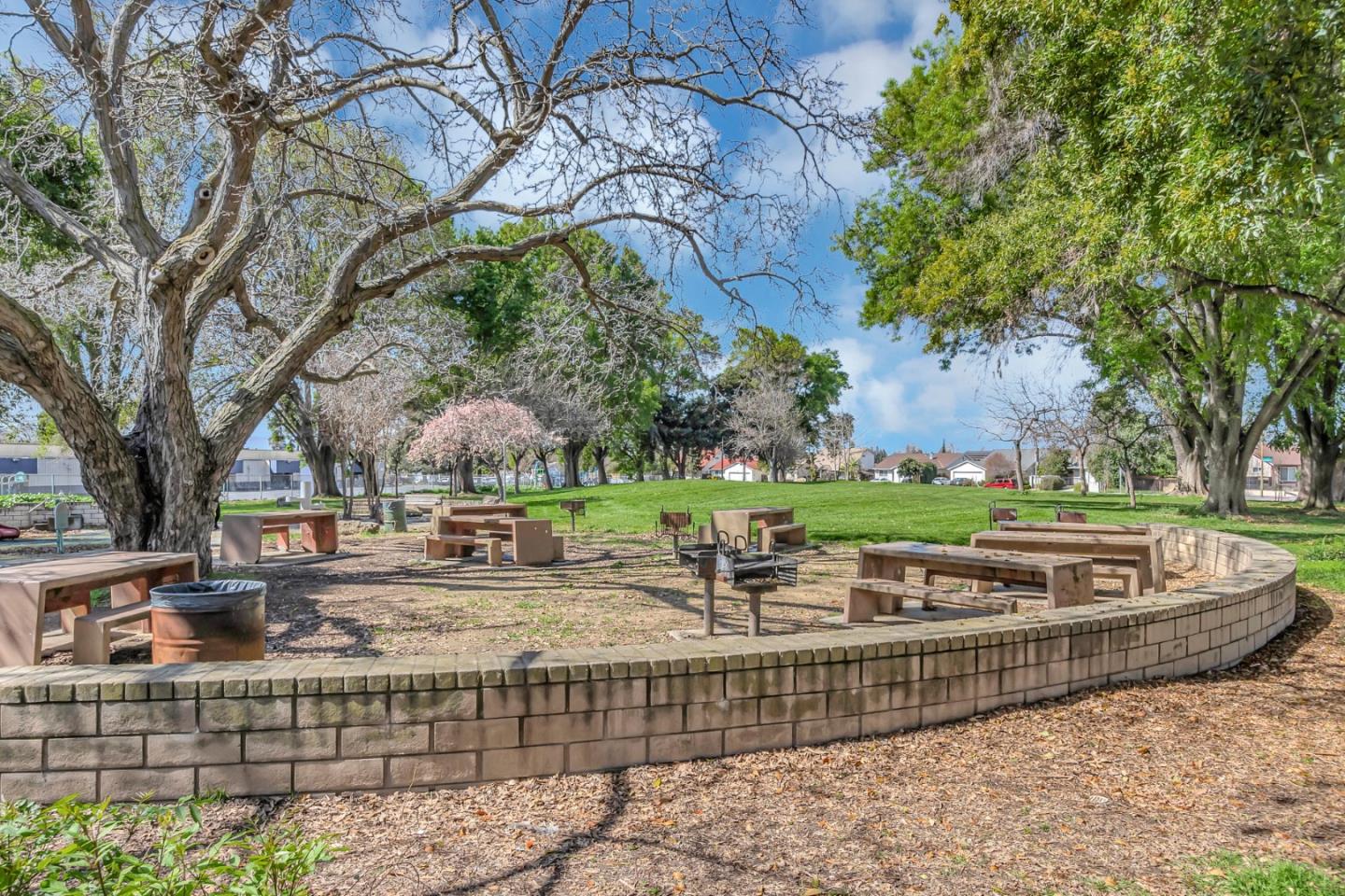 2018 Quadros Lane
