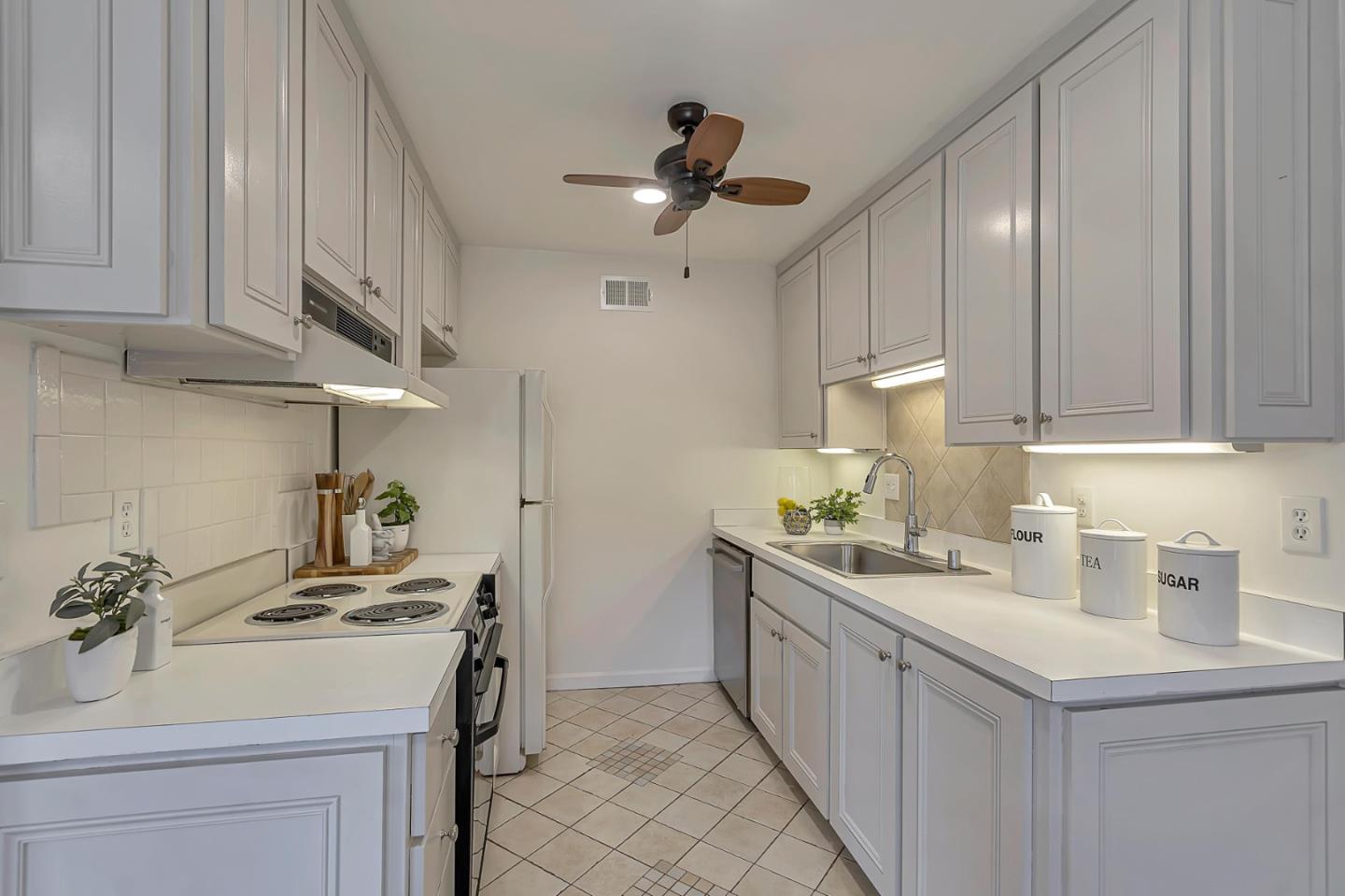 2018 Quadros Lane