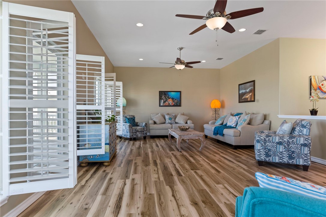 7557 Welkan Cove