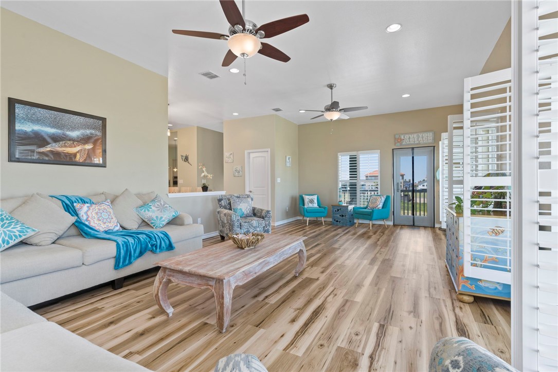 7557 Welkan Cove
