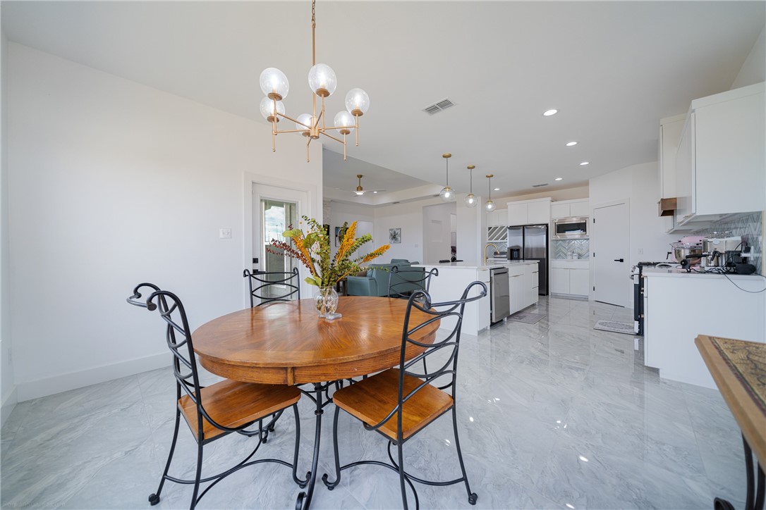 2622 Lannister Lane
